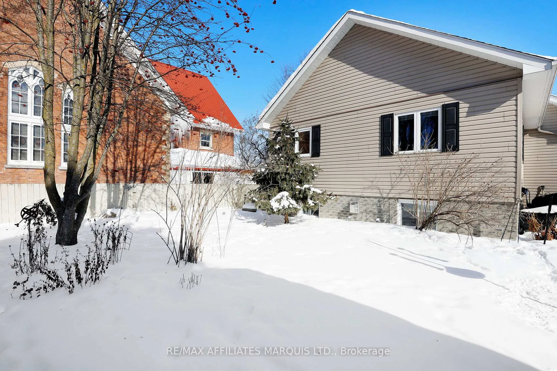 Photo 35 of 6 Head Street, South Glengarry, Lancaster — HOMEH
