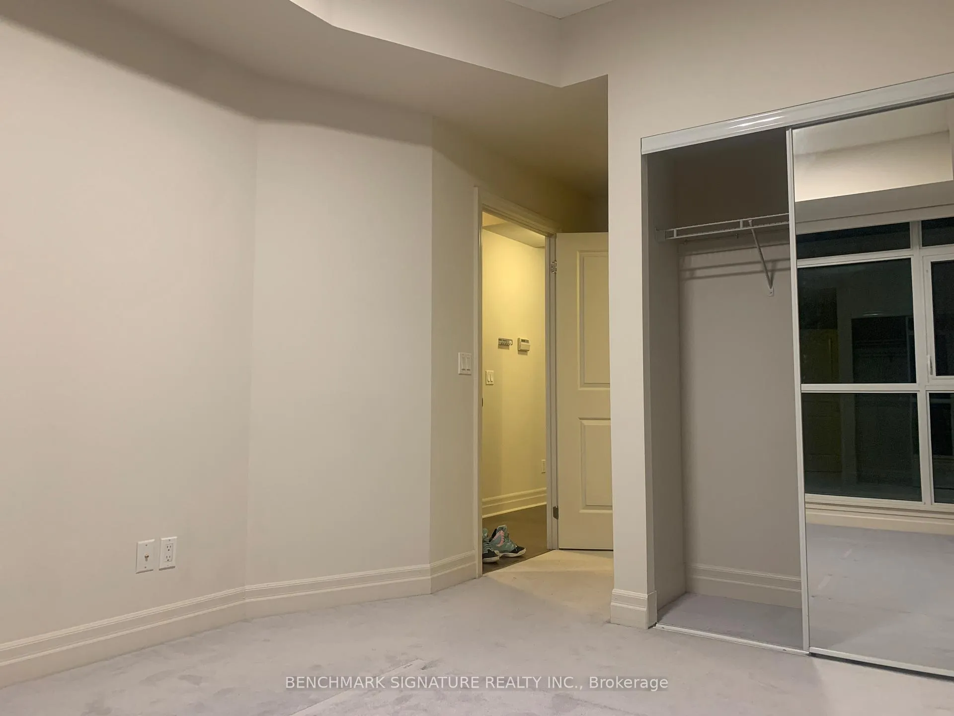 Photo 4 of Unit 706, 8130 Birchmount Road, Markham, Unionville — HOMEH