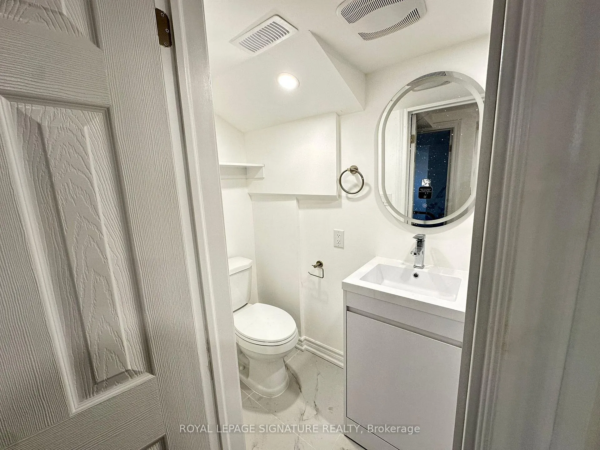 Photo 12 of Unit Lower, 17 Tamarisk Drive, Etobicoke, West Humber-Clairville — HOMEH
