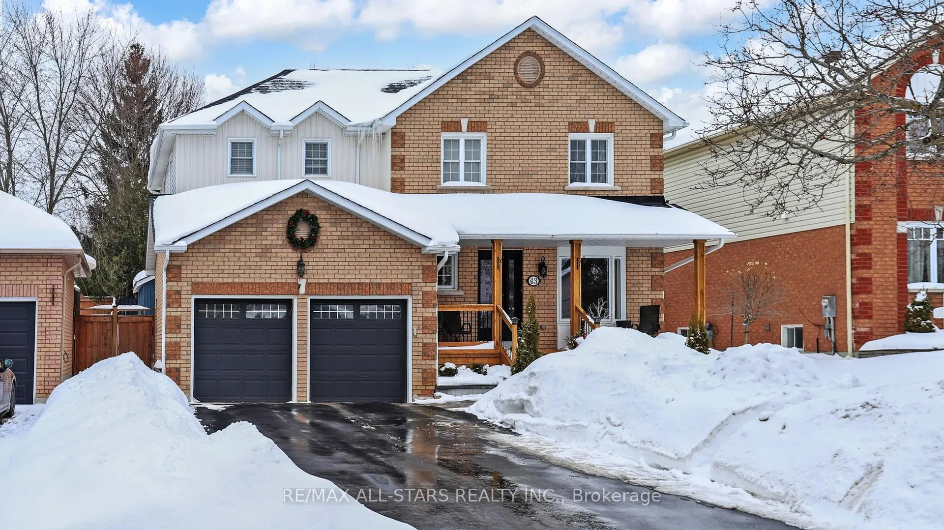 Photo 8 of 43 Mcguire Crescent, Uxbridge — HOMEH