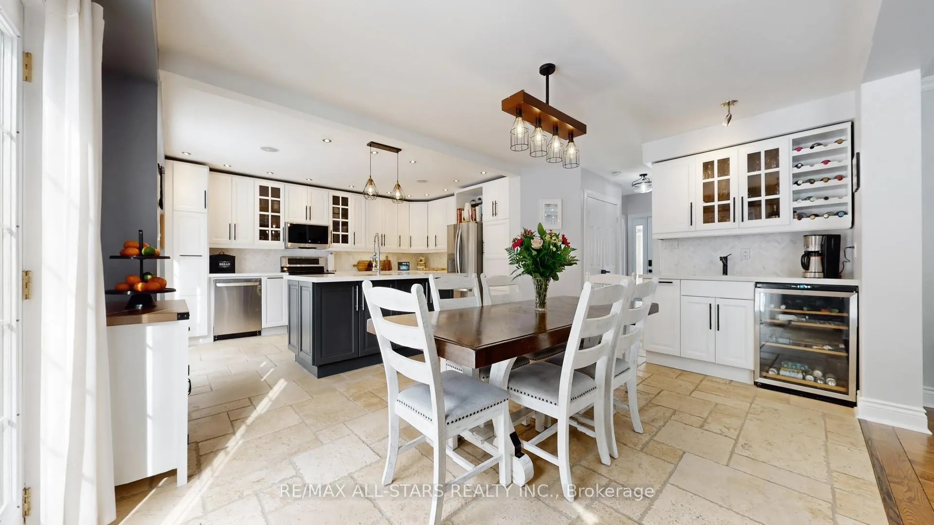 Photo 18 of 43 Mcguire Crescent, Uxbridge — HOMEH