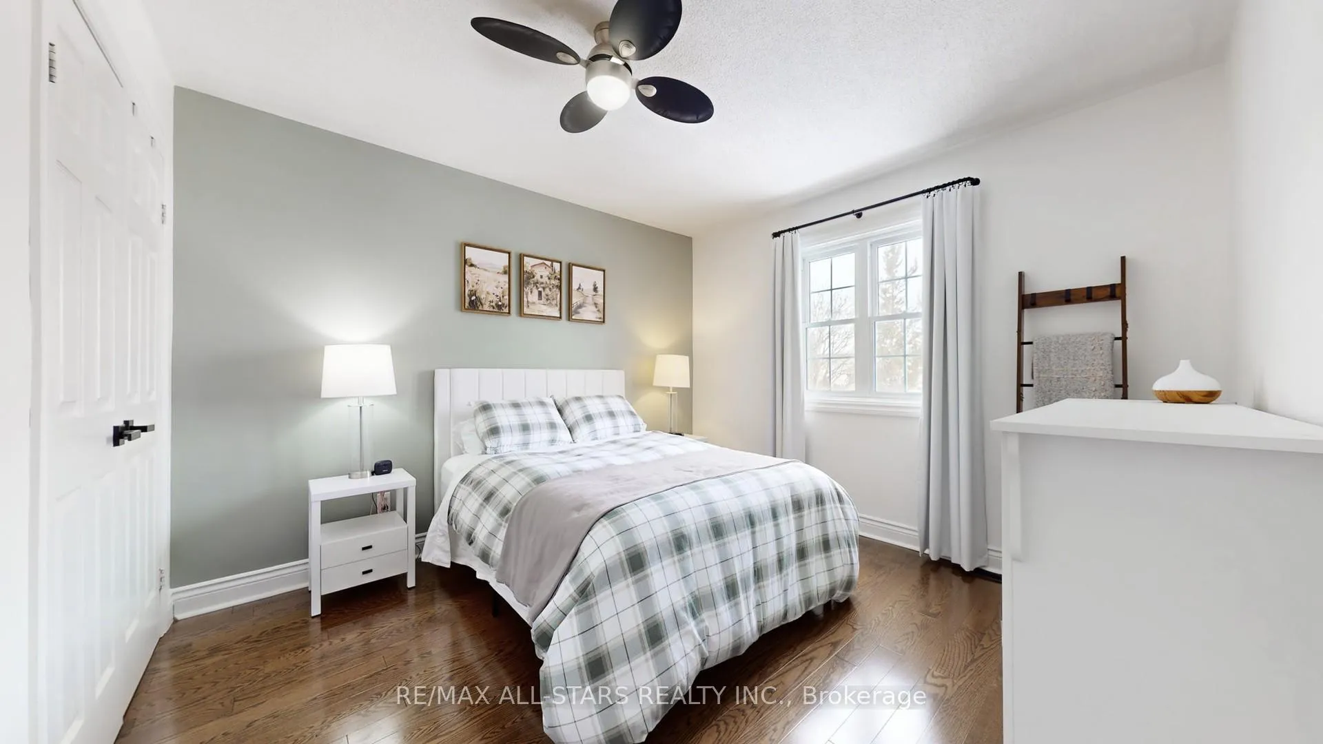 Photo 27 of 43 Mcguire Crescent, Uxbridge — HOMEH