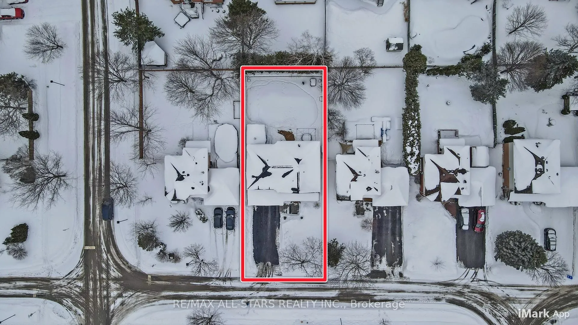 Photo 48 of 43 Mcguire Crescent, Uxbridge — HOMEH