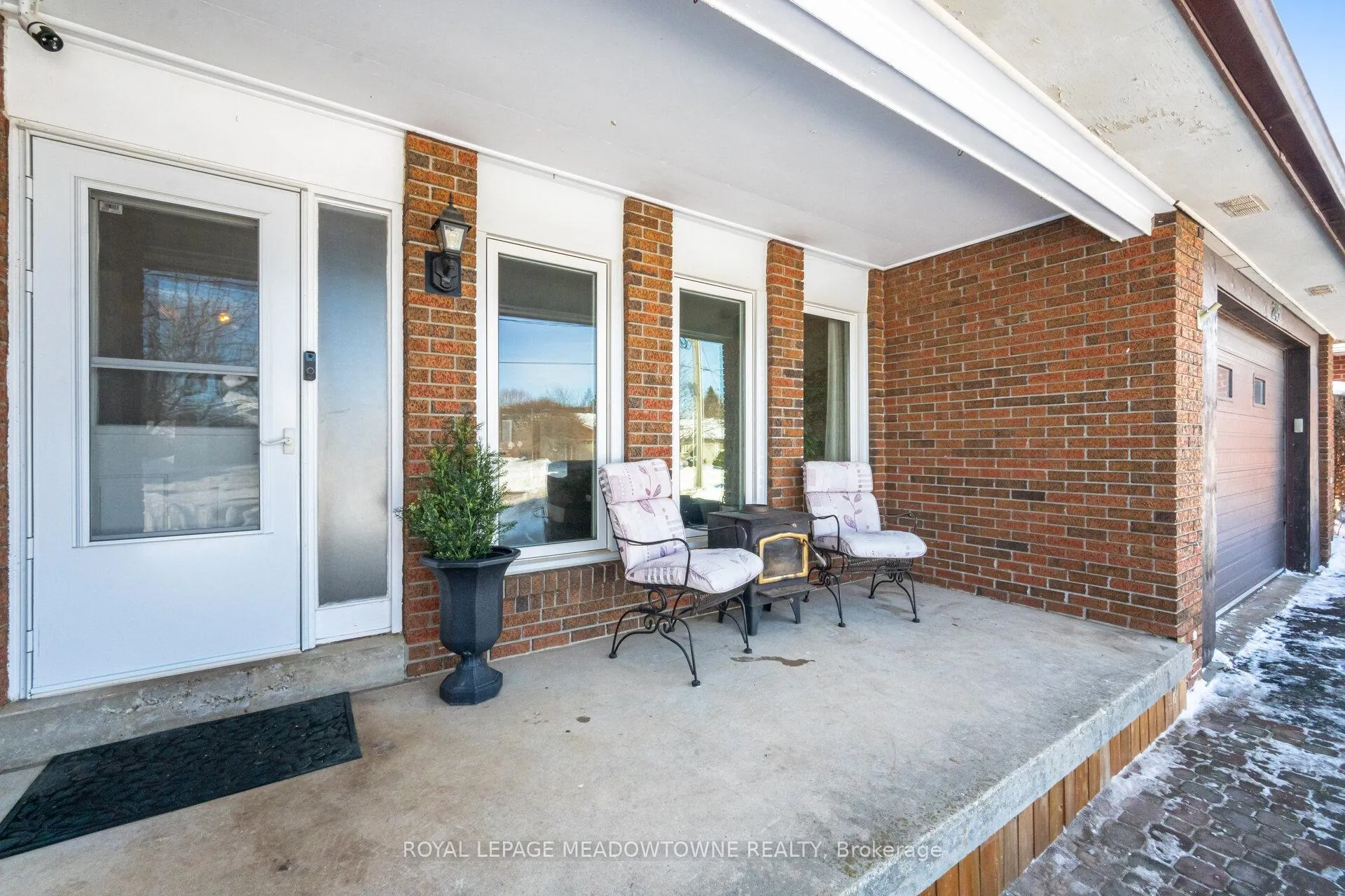 Photo 3 of 245 Queen Street, Guelph/Eramosa, Rockwood — HOMEH