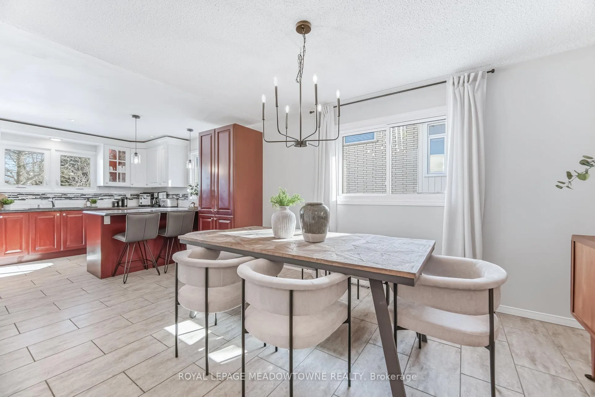 Photo 11 of 245 Queen Street, Guelph/Eramosa, Rockwood — HOMEH