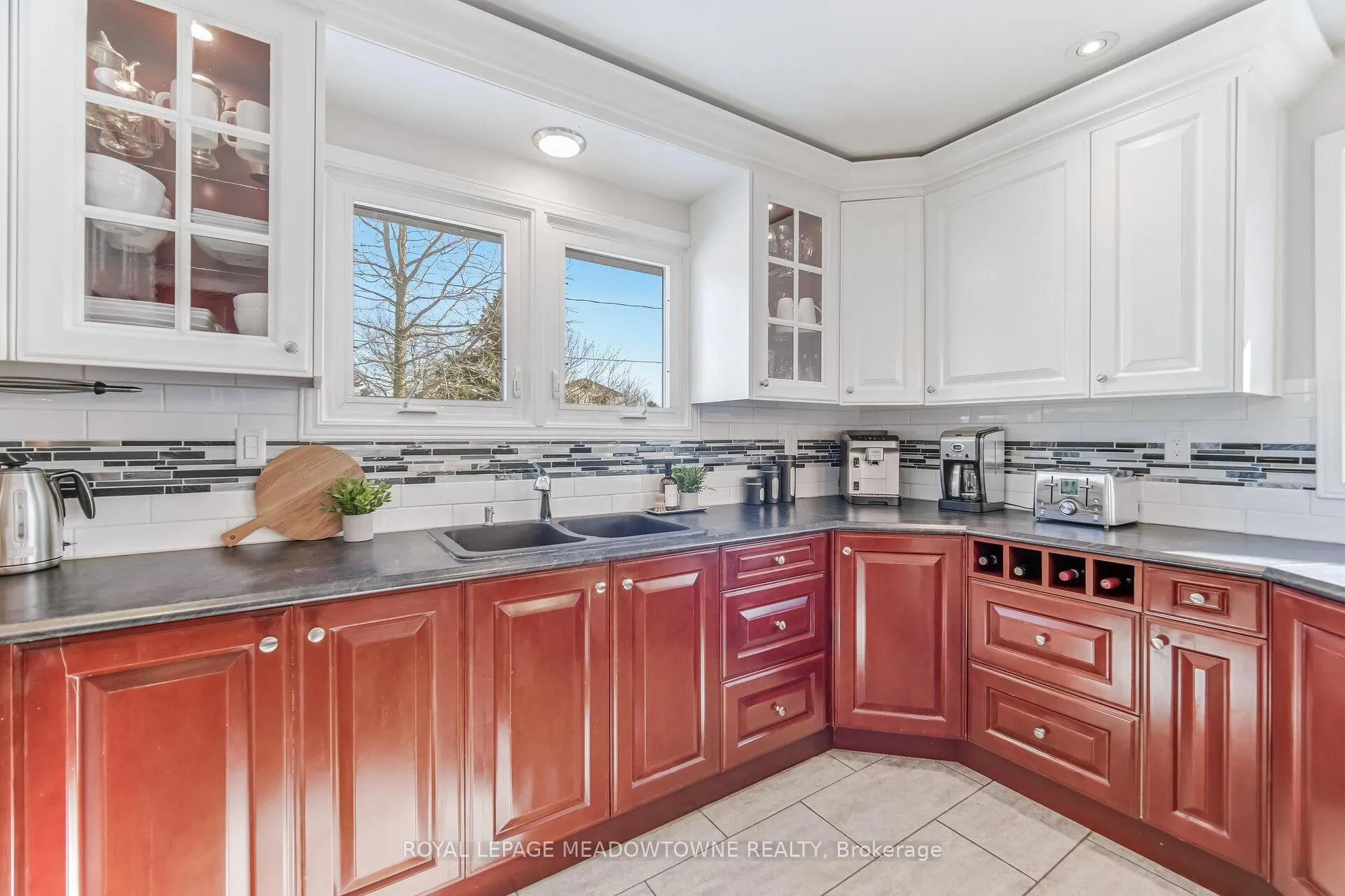 Photo 16 of 245 Queen Street, Guelph/Eramosa, Rockwood — HOMEH