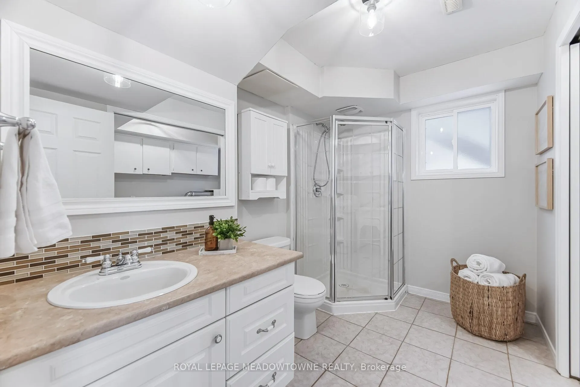 Photo 42 of 245 Queen Street, Guelph/Eramosa, Rockwood — HOMEH