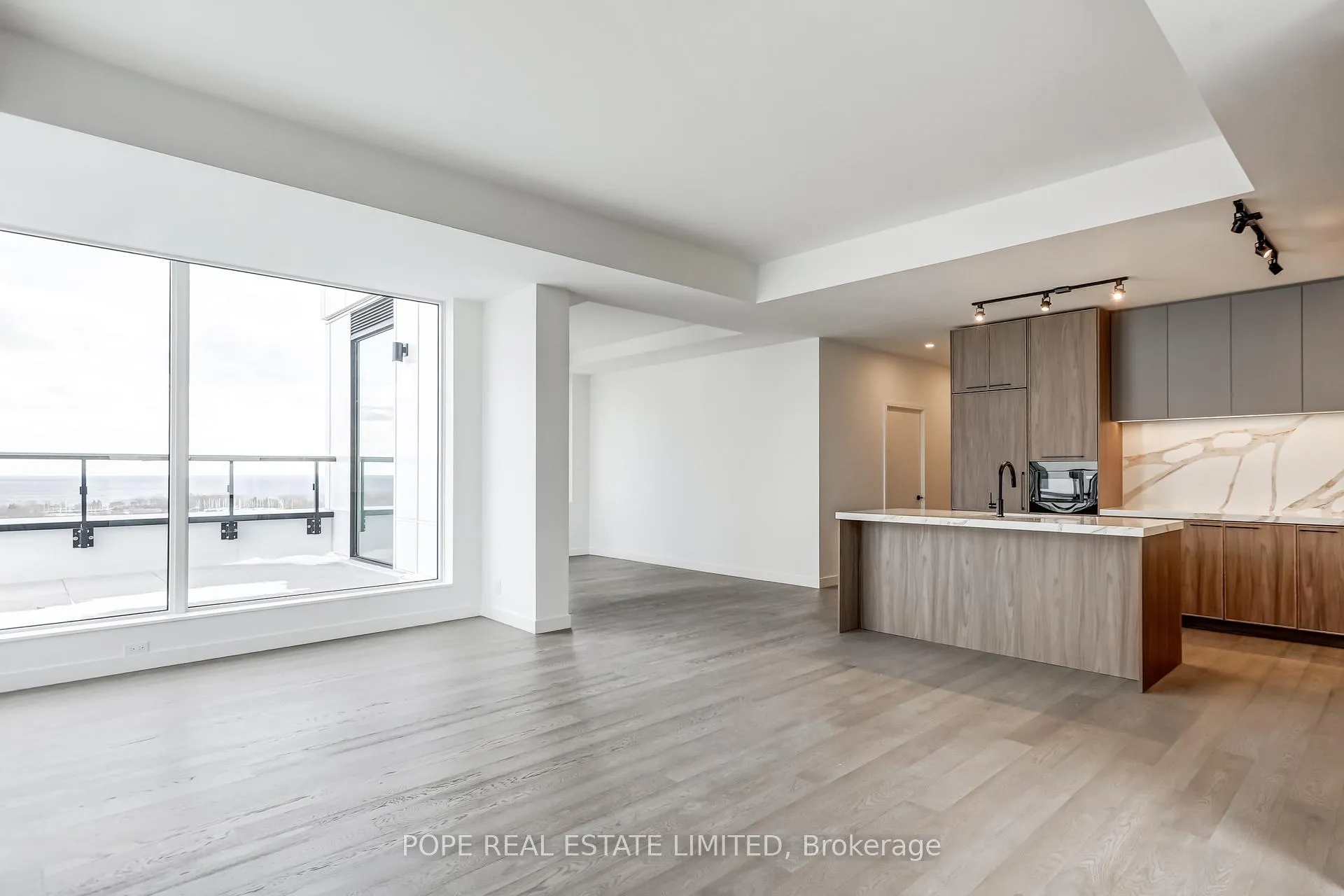Photo 29 of Unit 1601, 1050 Eastern Avenue, Toronto, Greenwood-Coxwell — HOMEH