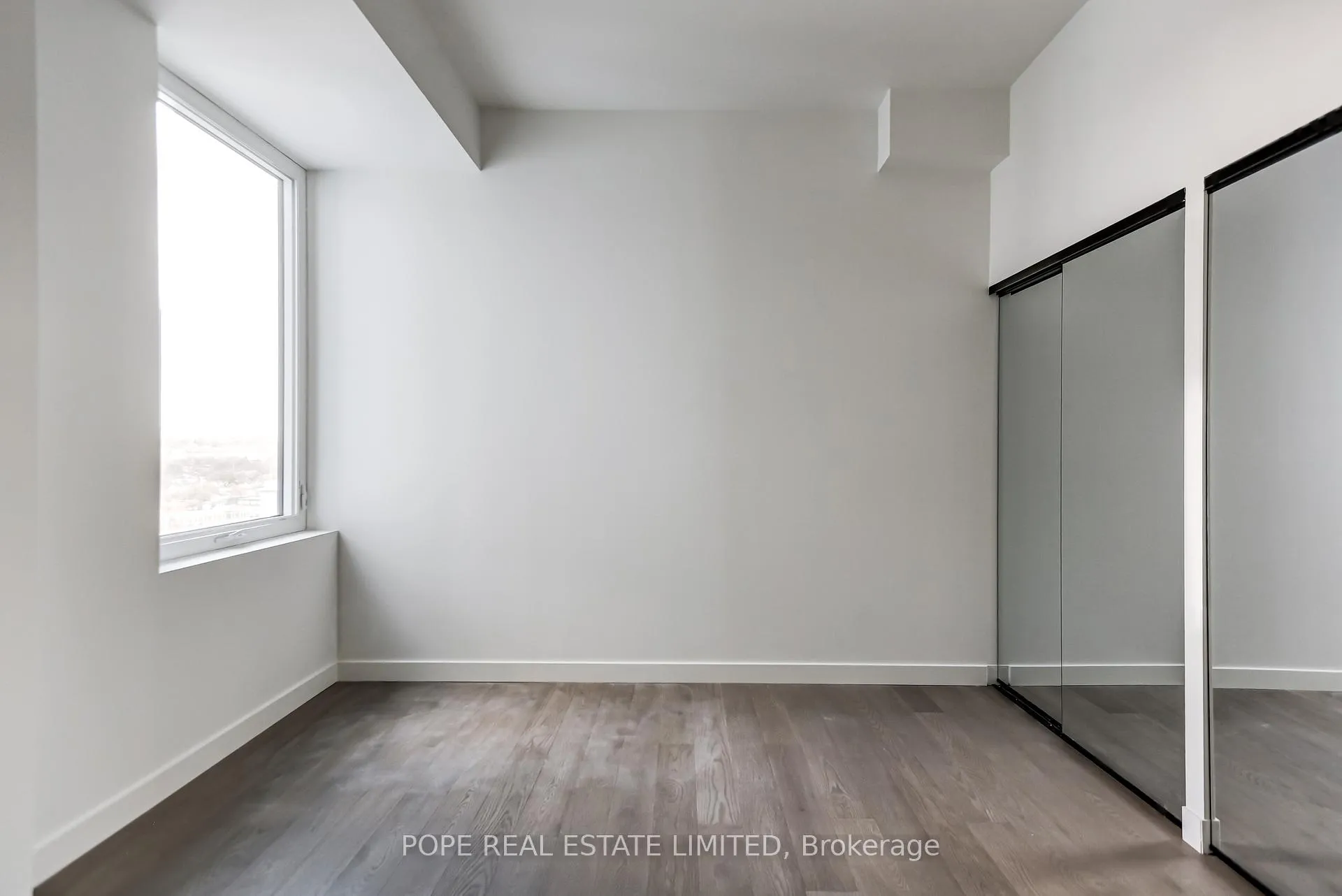 Photo 40 of Unit 1601, 1050 Eastern Avenue, Toronto, Greenwood-Coxwell — HOMEH