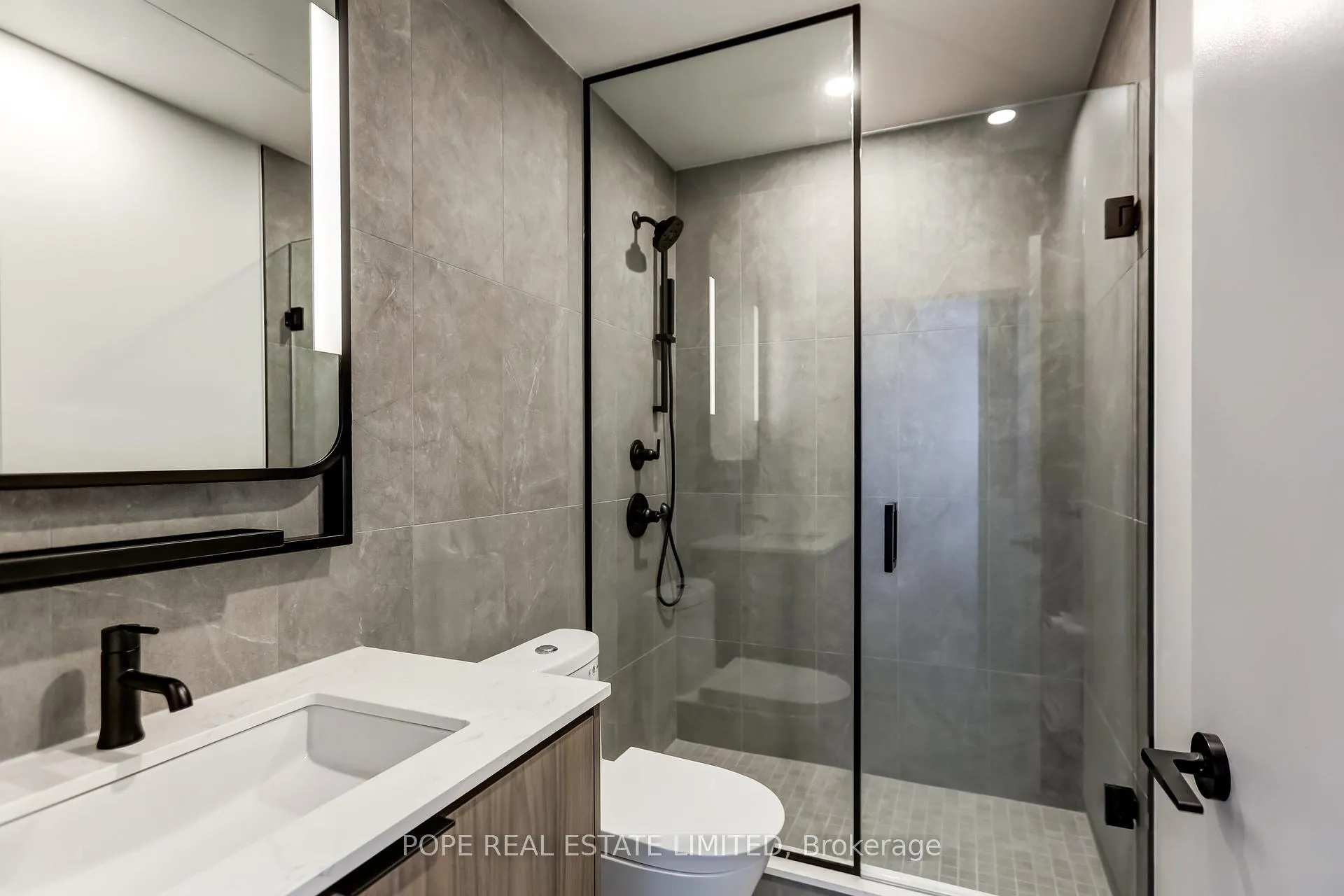 Photo 42 of Unit 1601, 1050 Eastern Avenue, Toronto, Greenwood-Coxwell — HOMEH