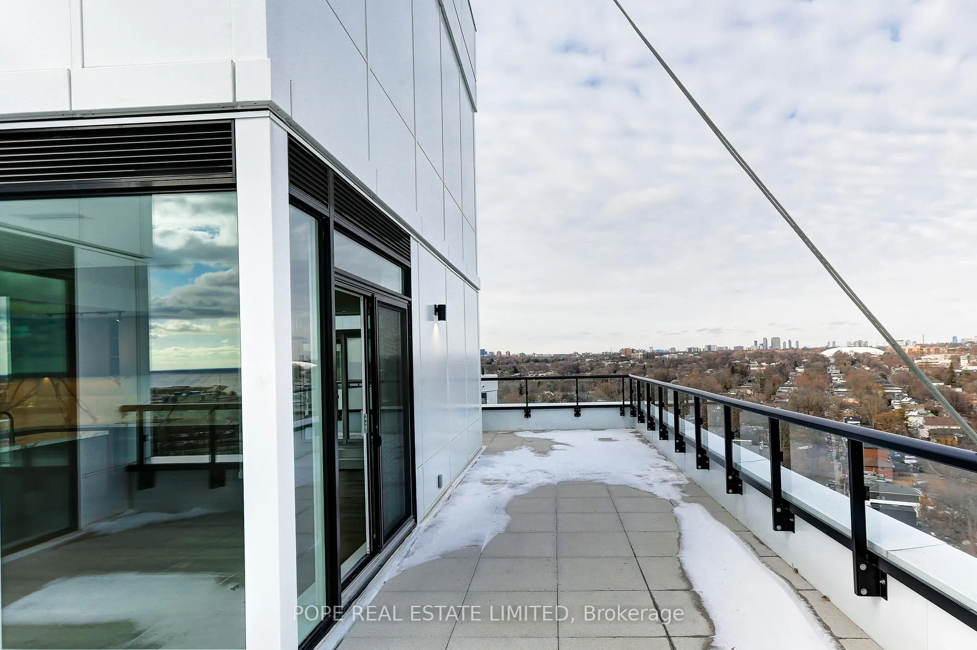 Photo 49 of Unit 1601, 1050 Eastern Avenue, Toronto, Greenwood-Coxwell — HOMEH