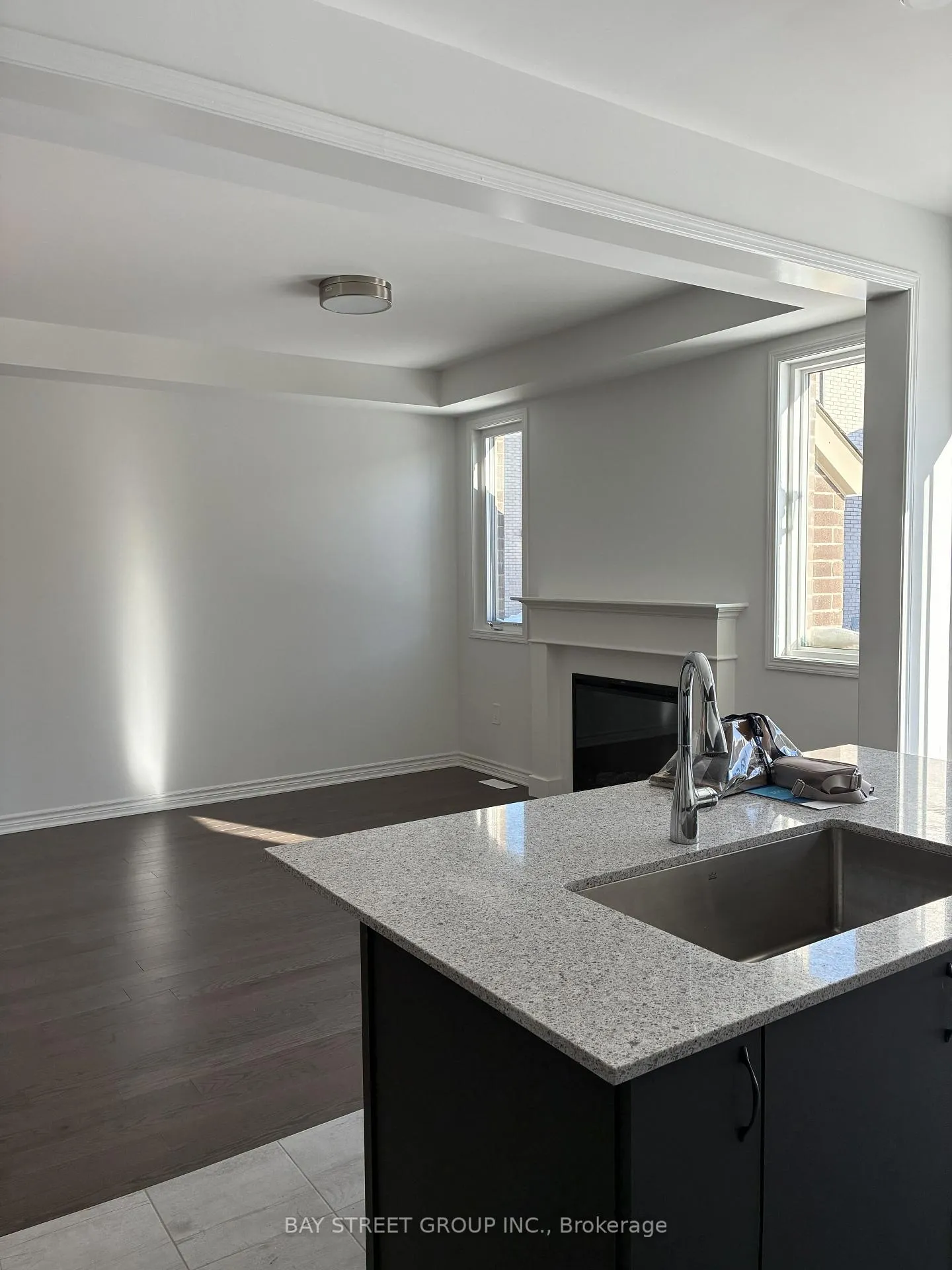 Photo 14 of 9 Moss Drive E, Markham, Rural Markham — HOMEH