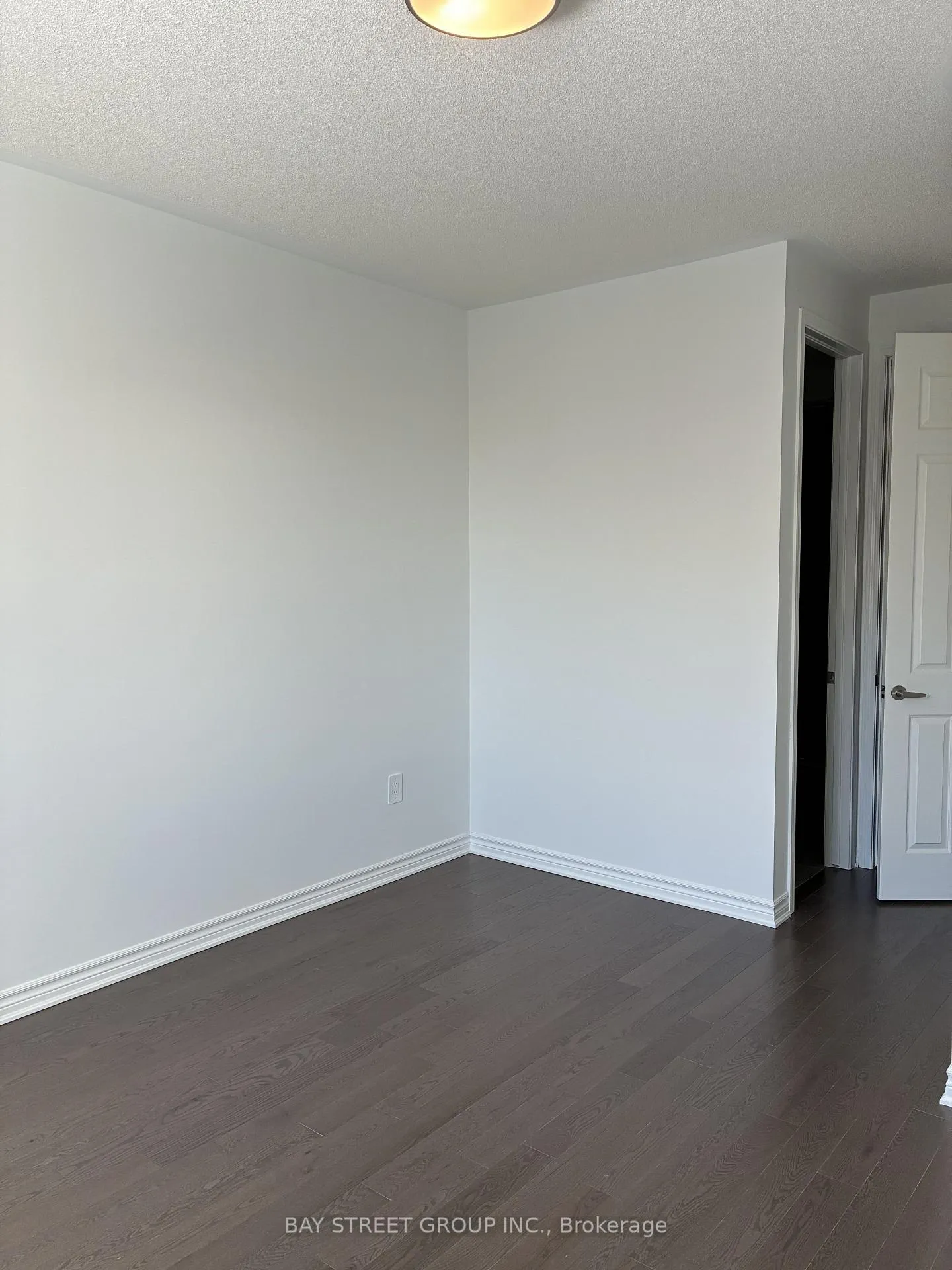 Photo 21 of 9 Moss Drive E, Markham, Rural Markham — HOMEH