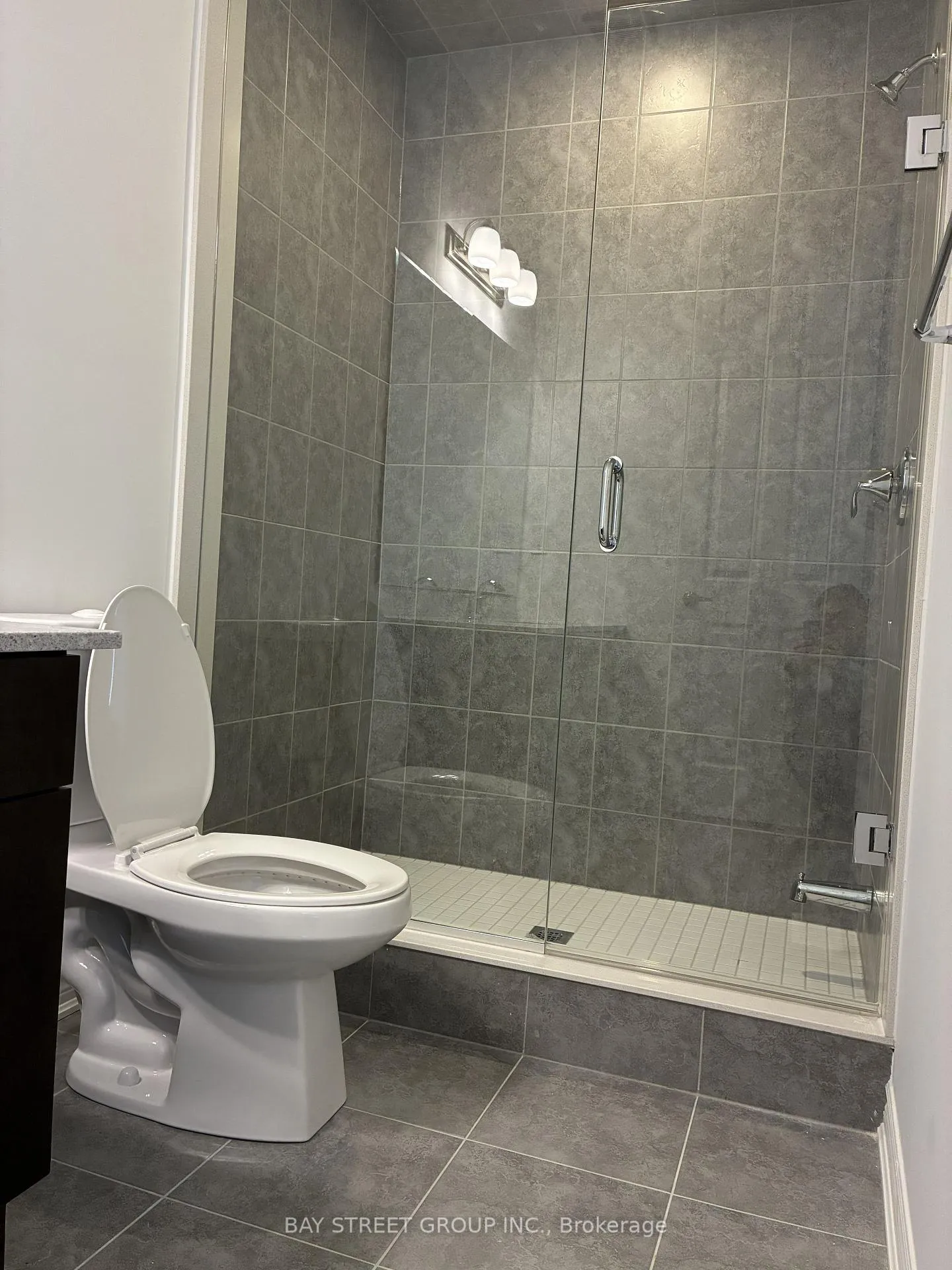 Photo 26 of 9 Moss Drive E, Markham, Rural Markham — HOMEH