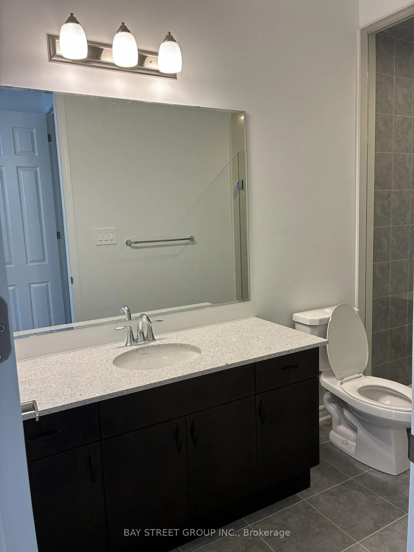 Photo 27 of 9 Moss Drive E, Markham, Rural Markham — HOMEH