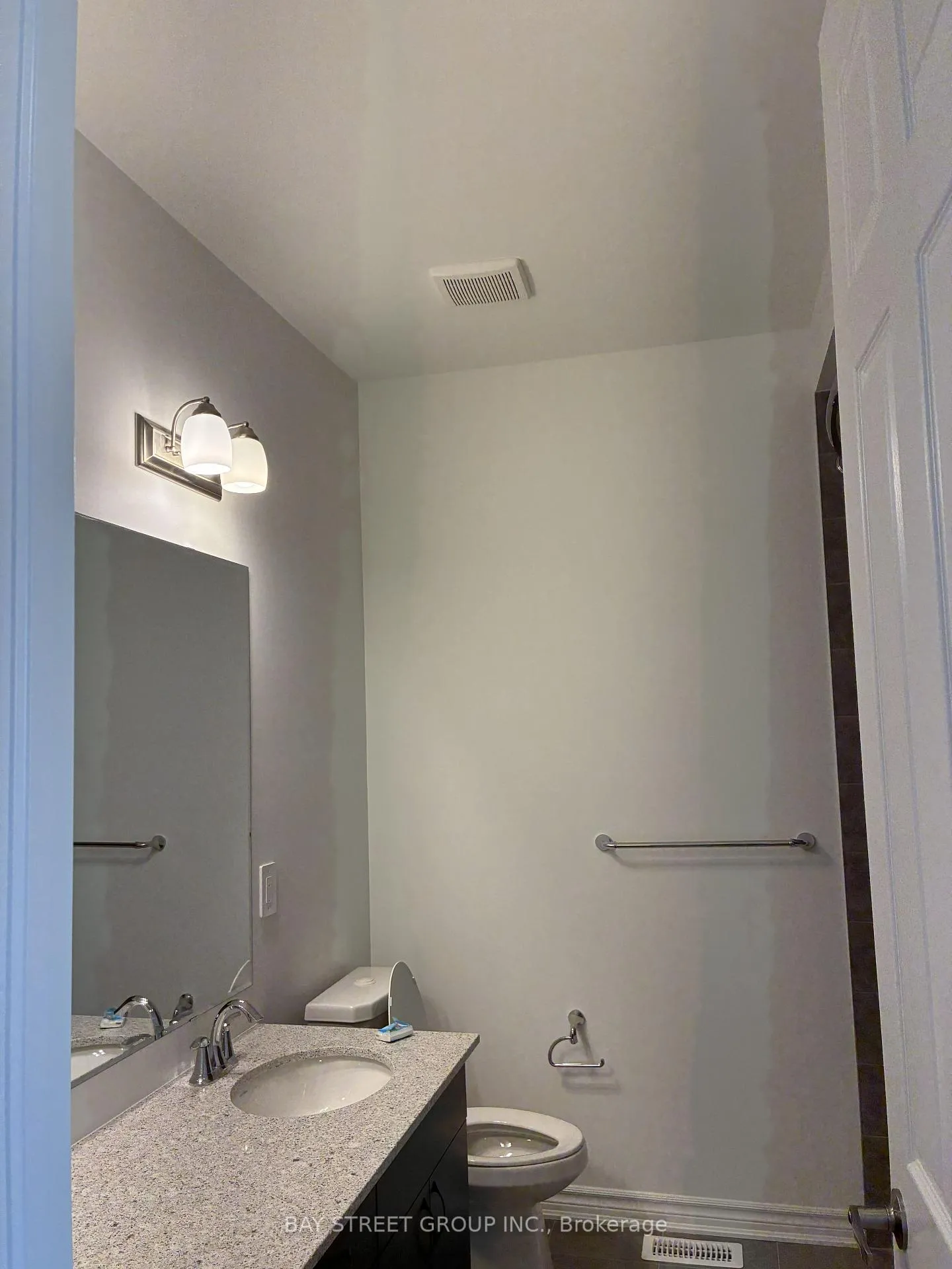 Photo 31 of 9 Moss Drive E, Markham, Rural Markham — HOMEH