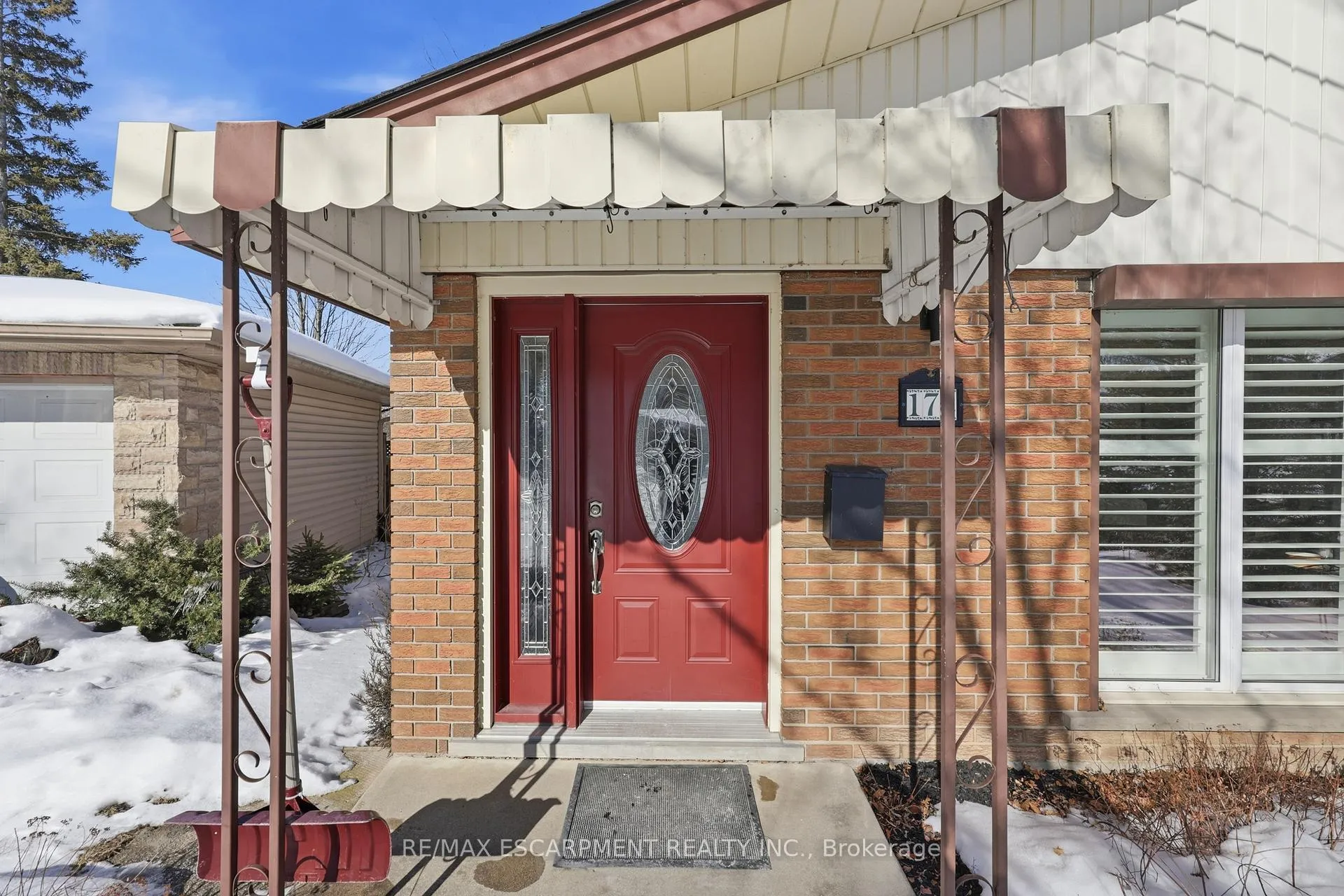 Photo 3 of 172 Old Ancaster Road, Hamilton, Dundas — HOMEH