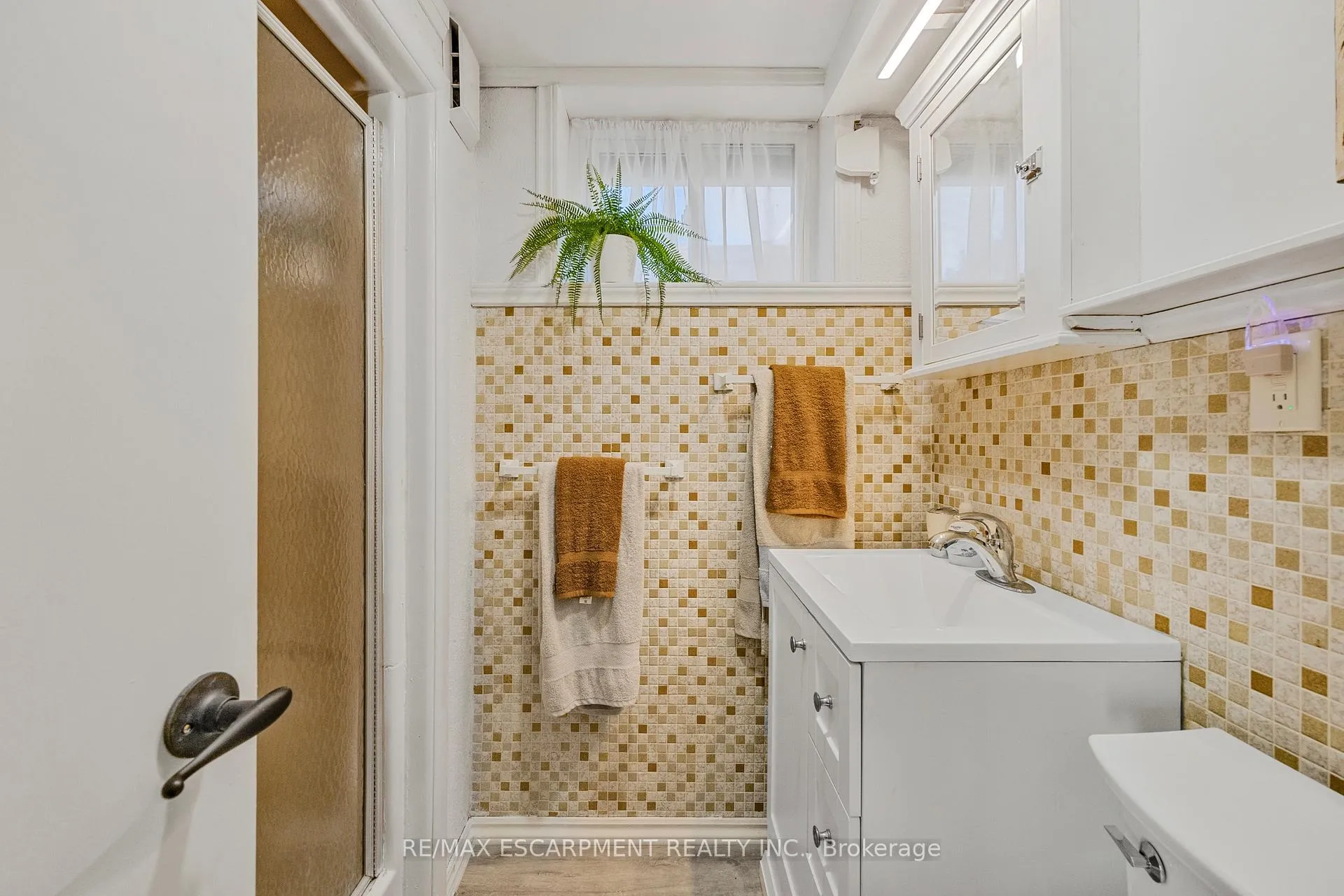 Photo 21 of 172 Old Ancaster Road, Hamilton, Dundas — HOMEH