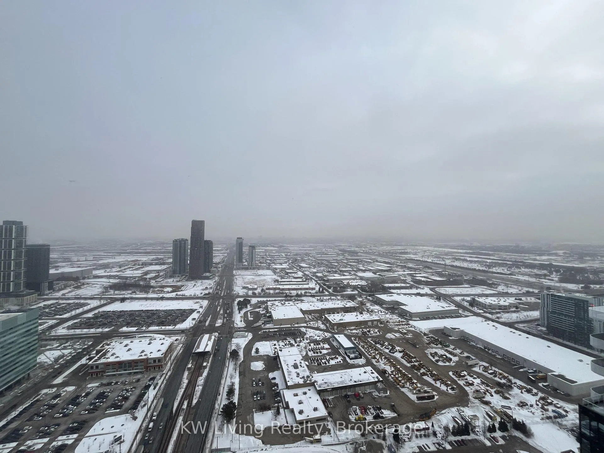 Photo 3 of Unit 5307, 8 Interchange Way, Vaughan, Vaughan Corporate Centre — HOMEH
