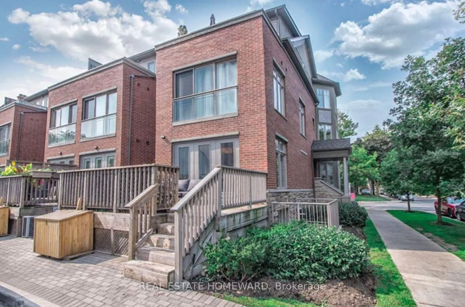 Photo 16 of 111A Bernard Avenue, Toronto, The Annex — HOMEH