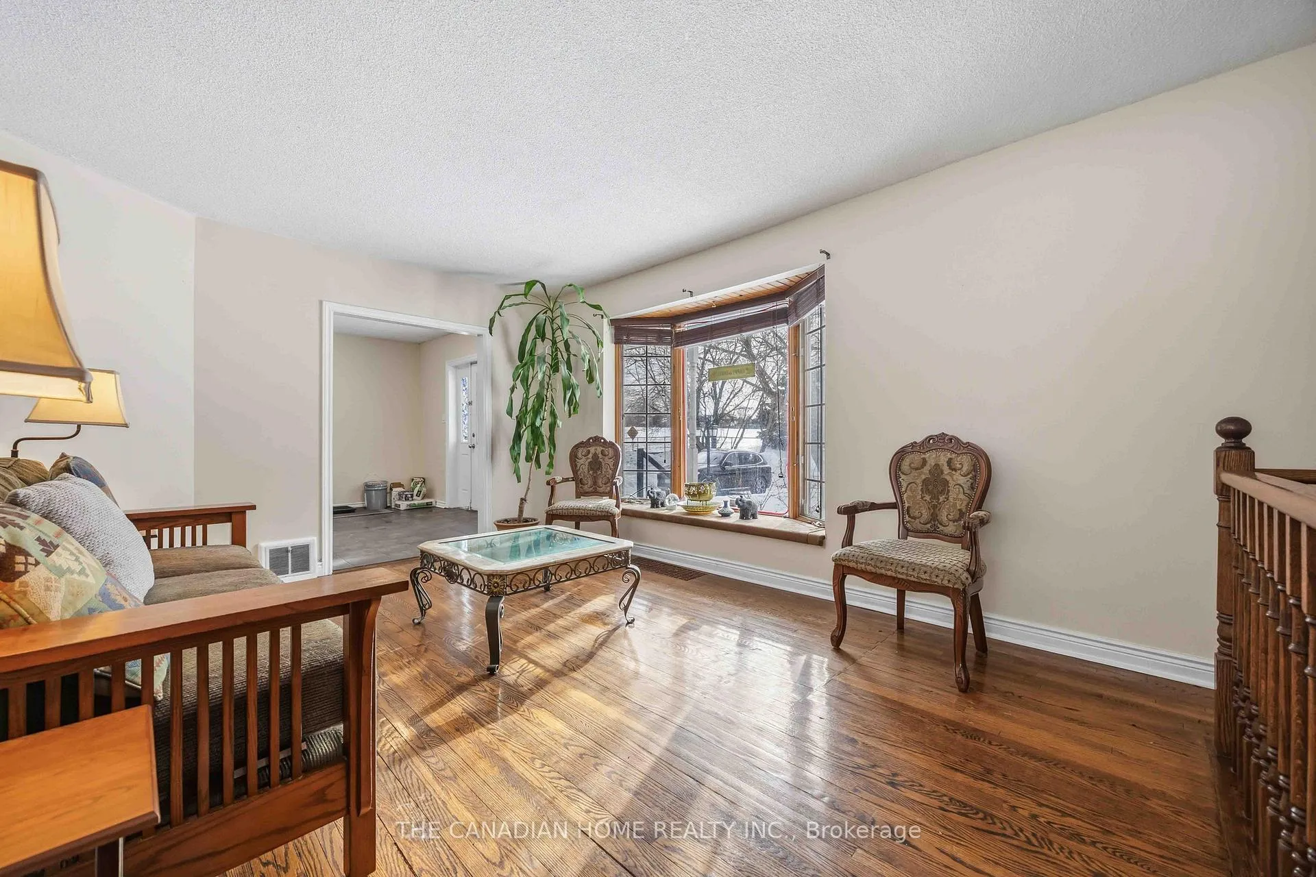 Photo 7 of 8 View Street, Ajax, Central — HOMEH