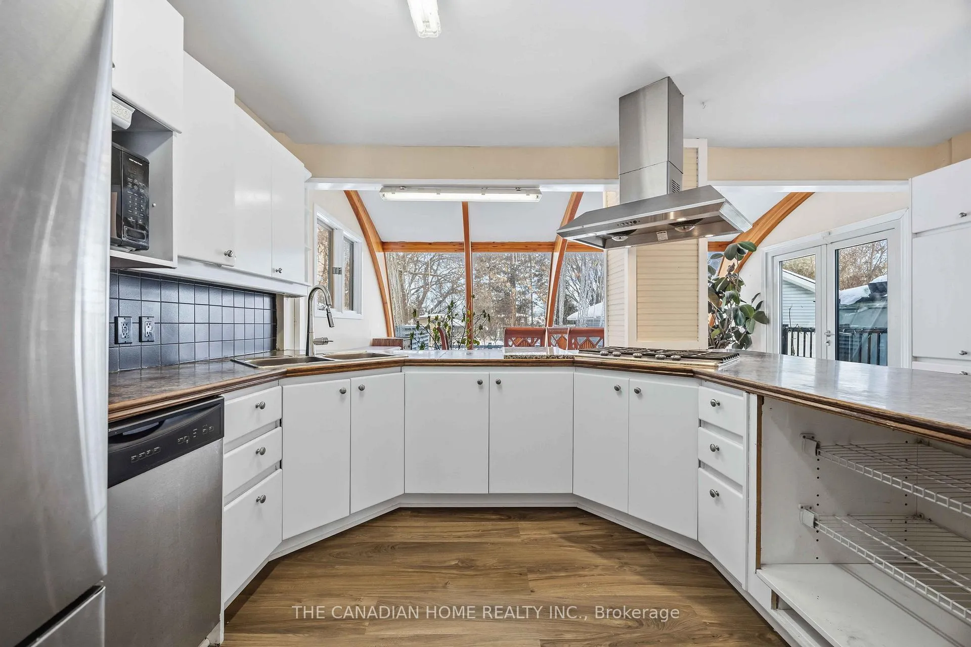 Photo 10 of 8 View Street, Ajax, Central — HOMEH