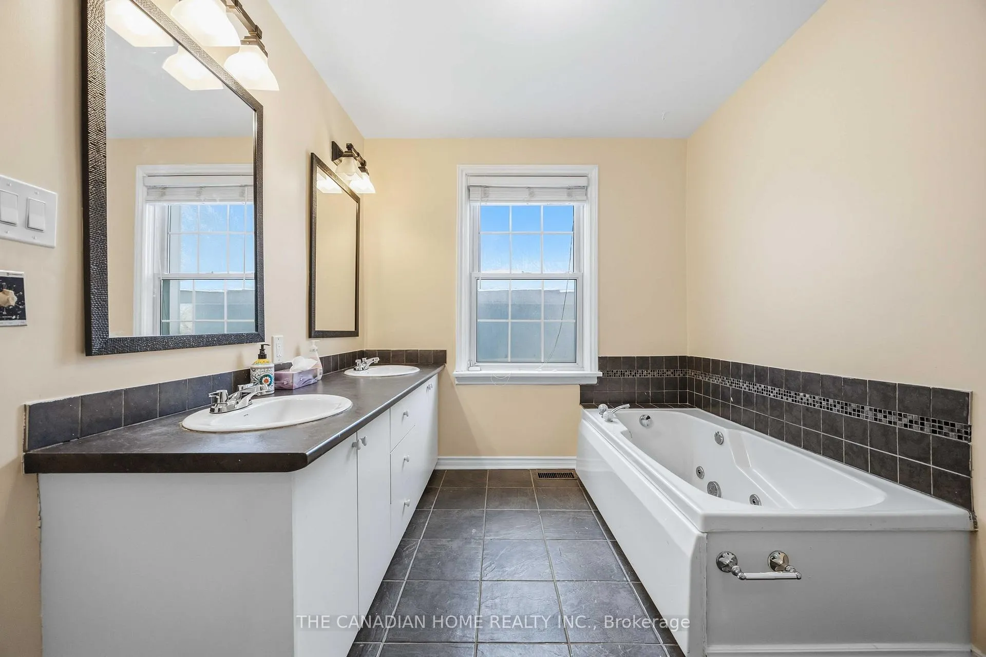 Photo 17 of 8 View Street, Ajax, Central — HOMEH