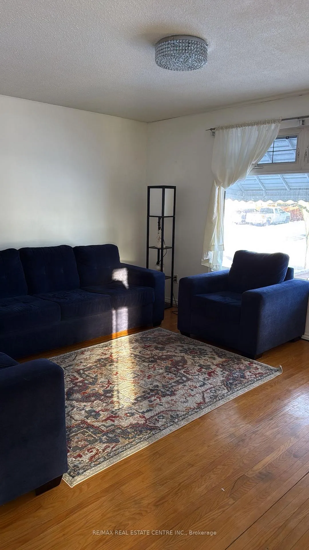 Photo 2 of 55 Yorkdale Drive, Hamilton, Stoney Creek Mountain — HOMEH