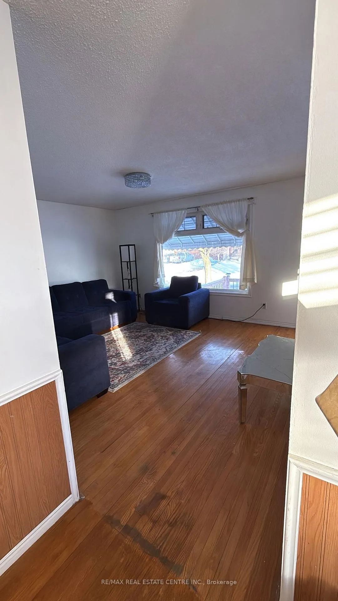 Photo 3 of 55 Yorkdale Drive, Hamilton, Stoney Creek Mountain — HOMEH