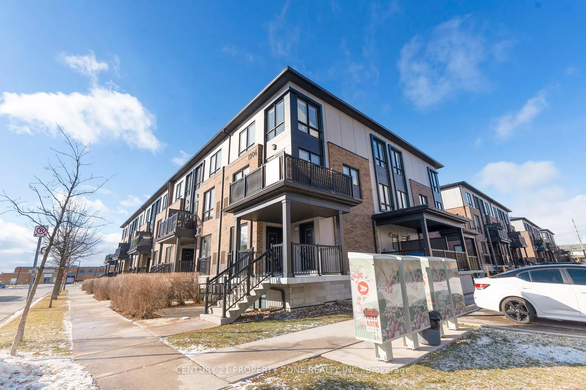 Photo 3 of Unit 110, 1206 Main Street E, Milton, Dempsey — HOMEH