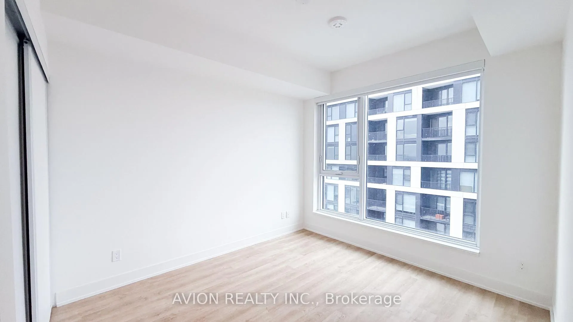 Photo 9 of Unit 1903, 38 Andre De Grasse Street, Markham, Unionville — HOMEH