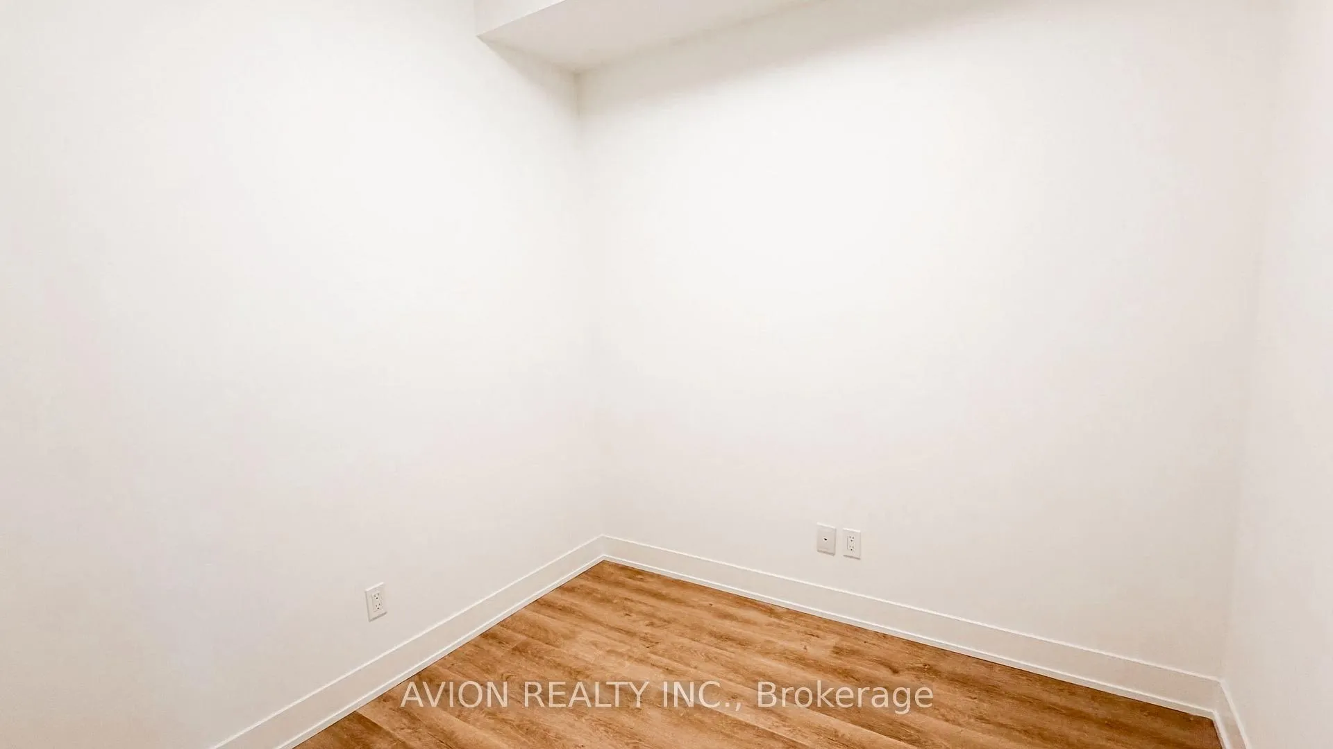 Photo 12 of Unit 1903, 38 Andre De Grasse Street, Markham, Unionville — HOMEH