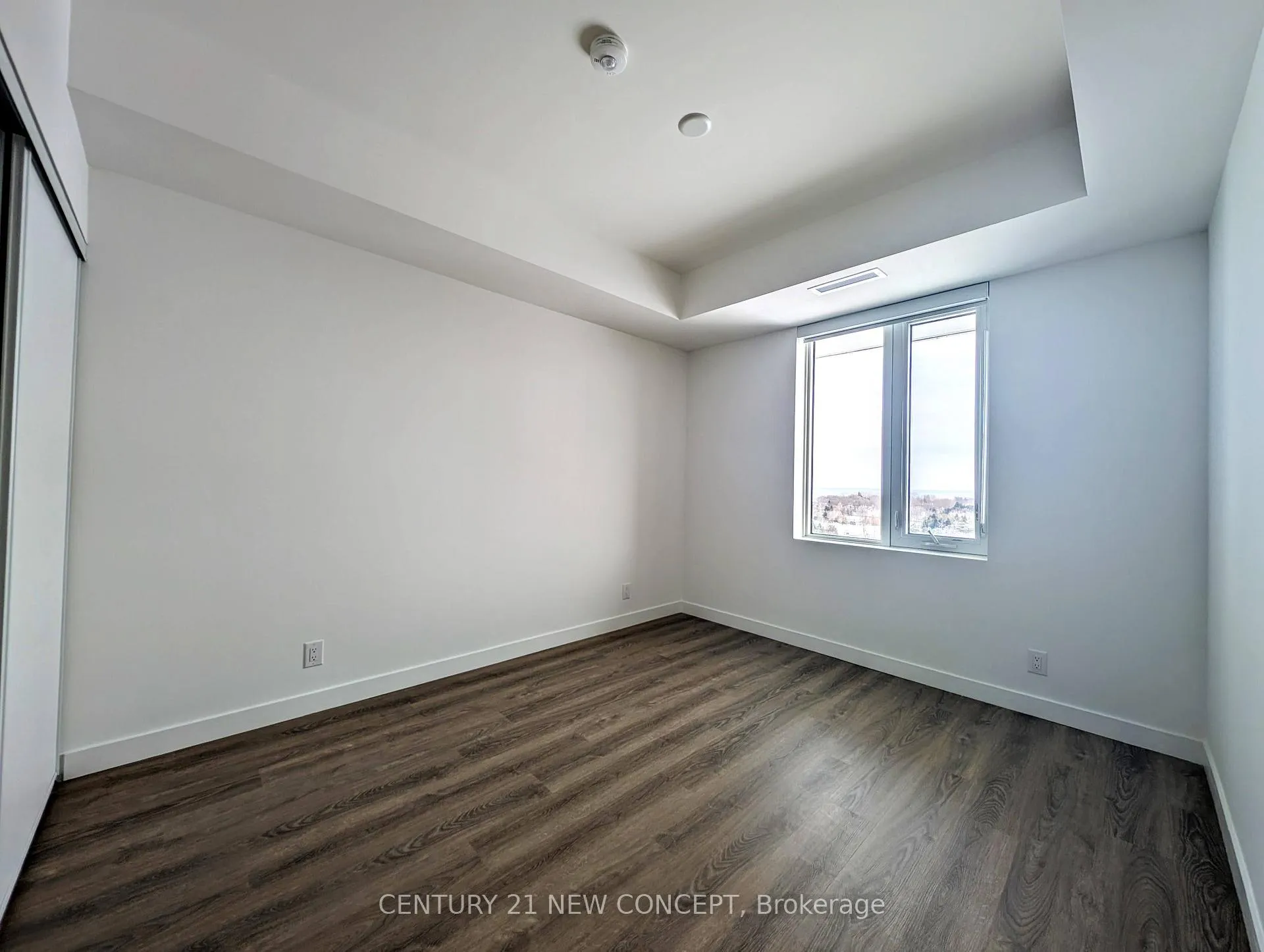 Photo 7 of Unit 1009, 1050 Eastern Avenue, Toronto, The Beaches — HOMEH