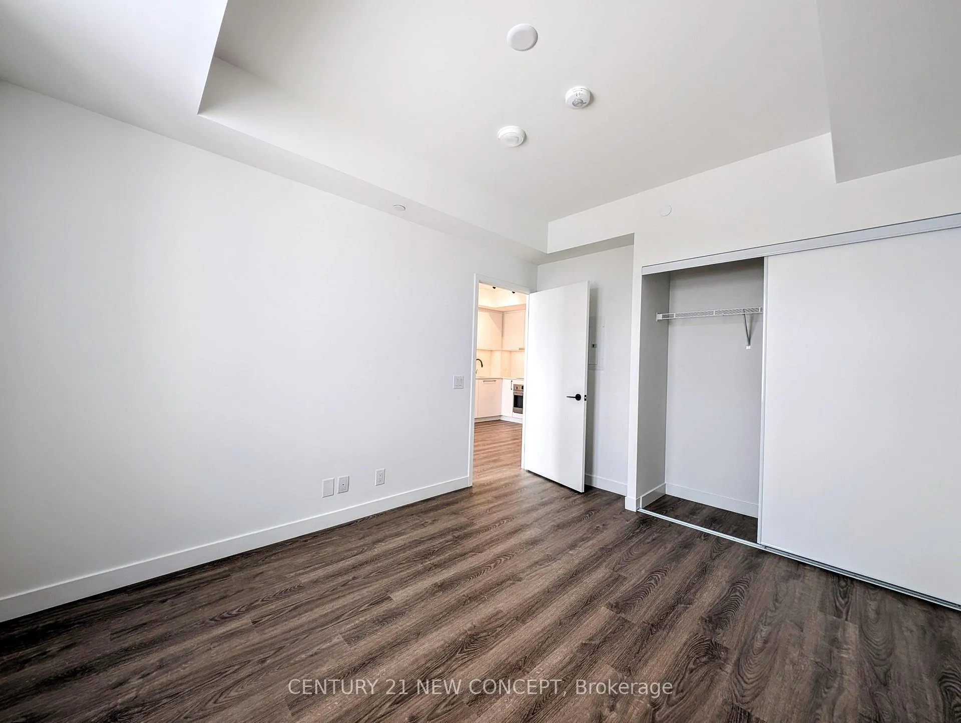 Photo 8 of Unit 1009, 1050 Eastern Avenue, Toronto, The Beaches — HOMEH