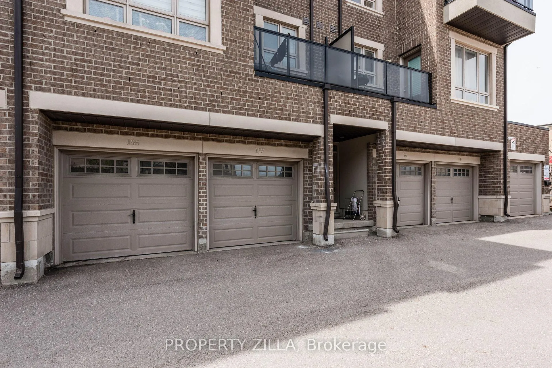 Photo 28 of Unit 2, 9621 Jane Street, Vaughan, Maple — HOMEH
