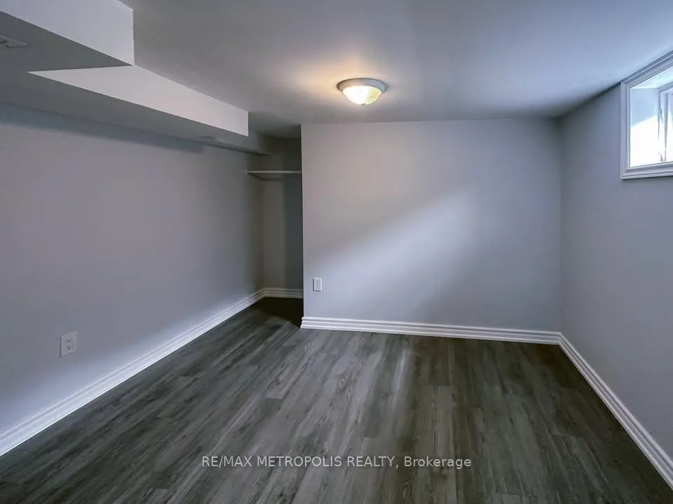 Photo 2 of 87 Cadillac Avenue, Oshawa, Central — HOMEH