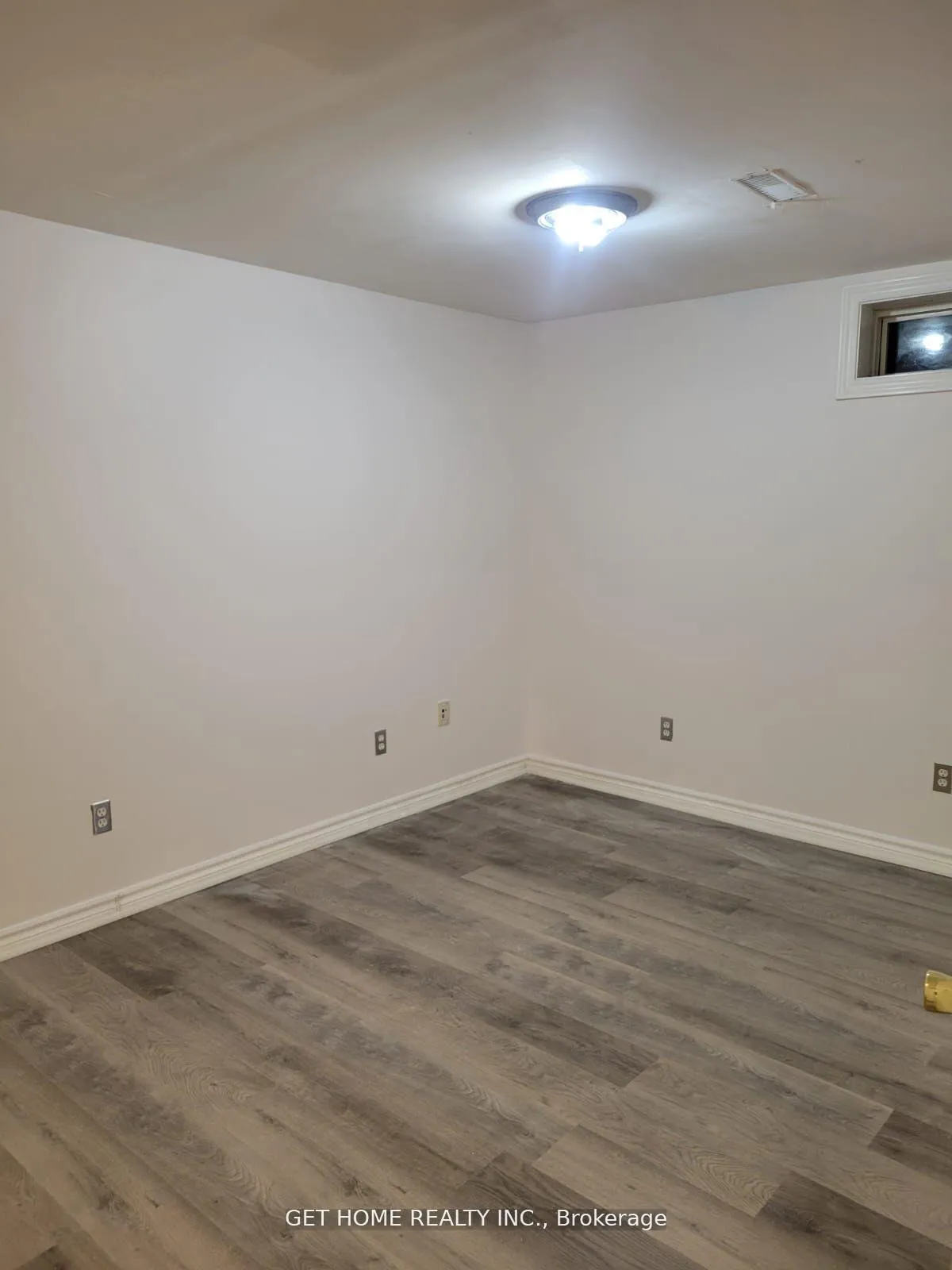 Photo 36 of 1548 Sarasota Crescent, Oshawa, Samac — HOMEH