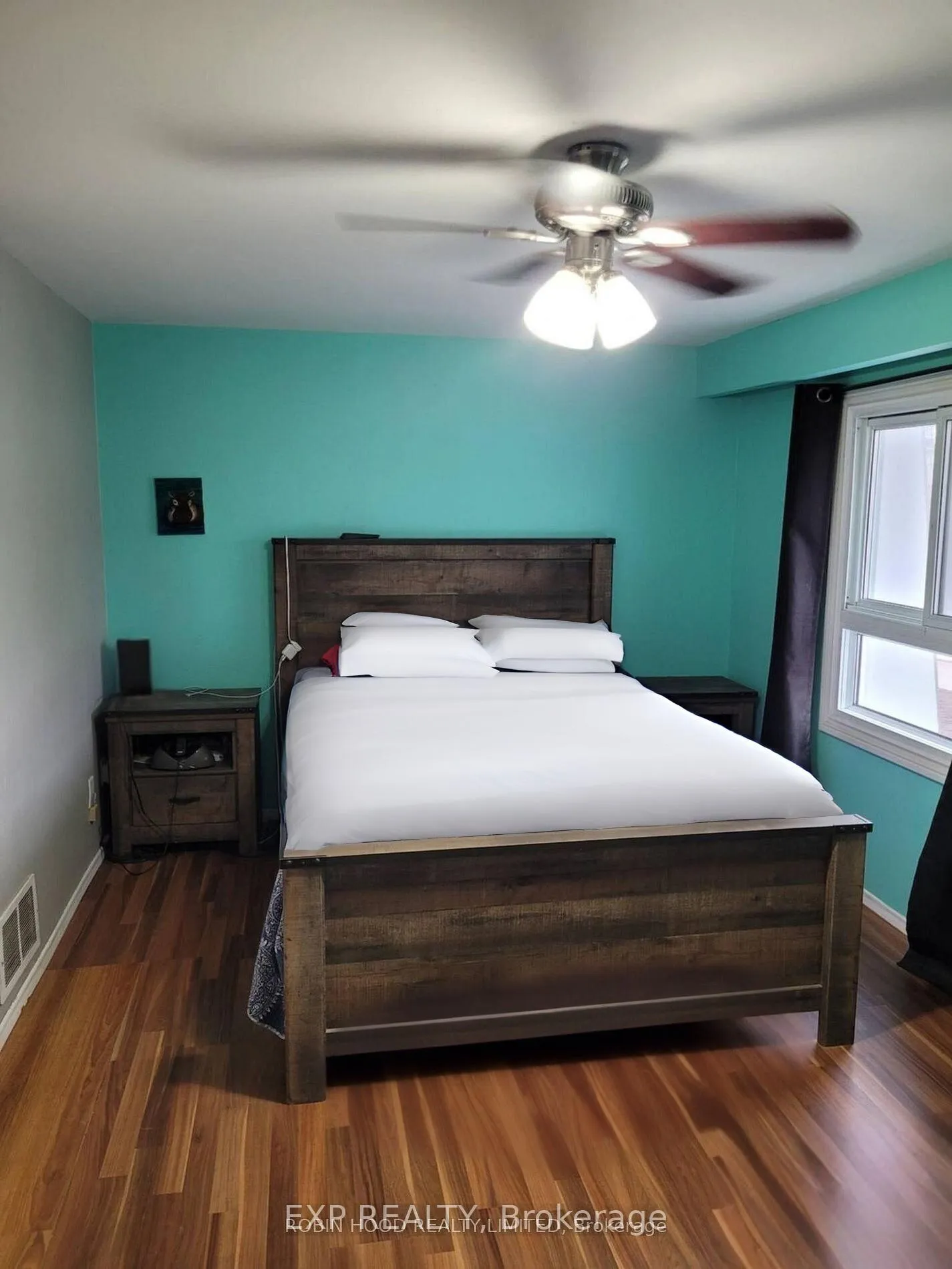 Photo 10 of Unit 9, 2 Bernick Drive, Barrie, Grove East — HOMEH