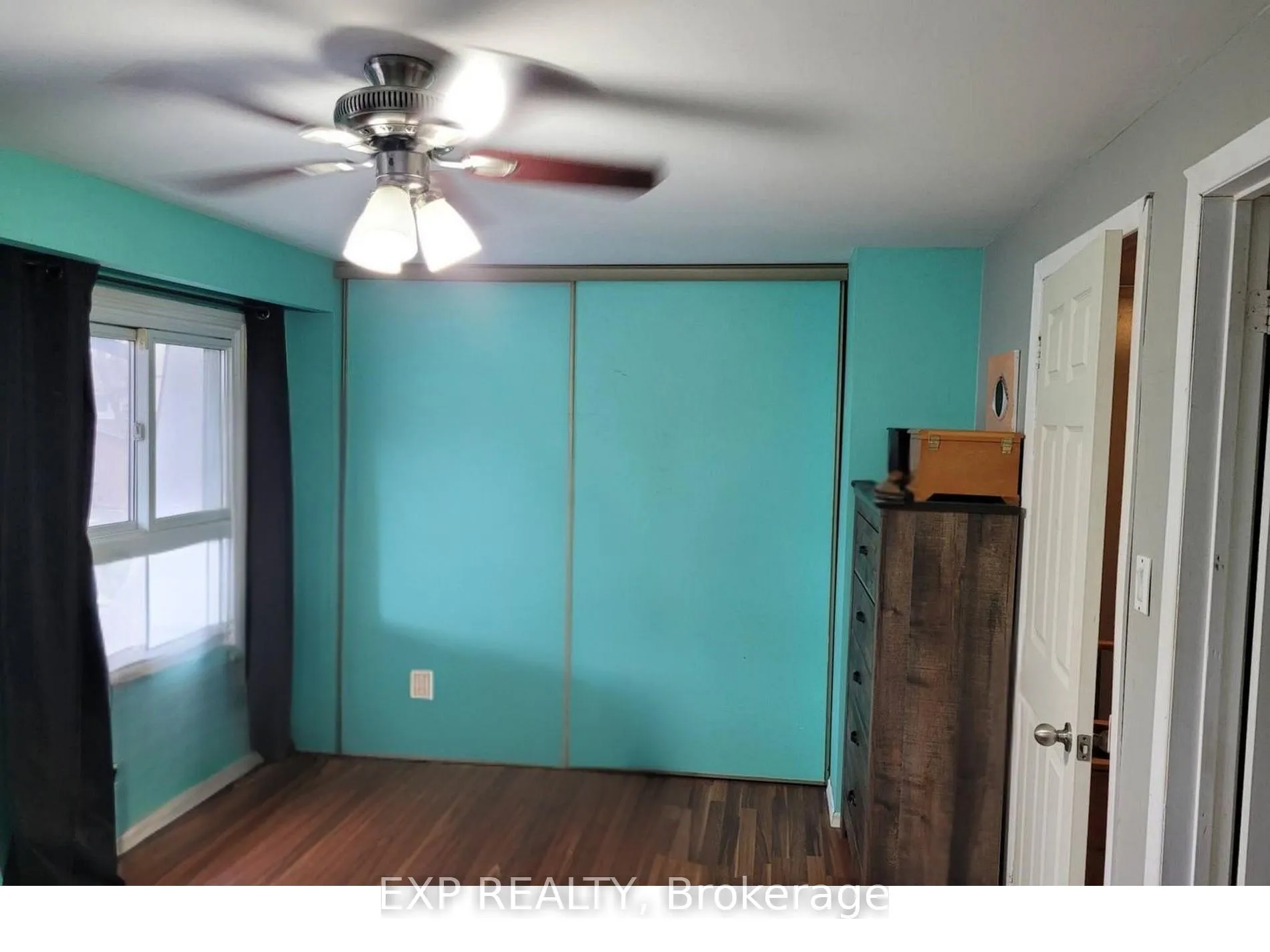 Photo 11 of Unit 9, 2 Bernick Drive, Barrie, Grove East — HOMEH