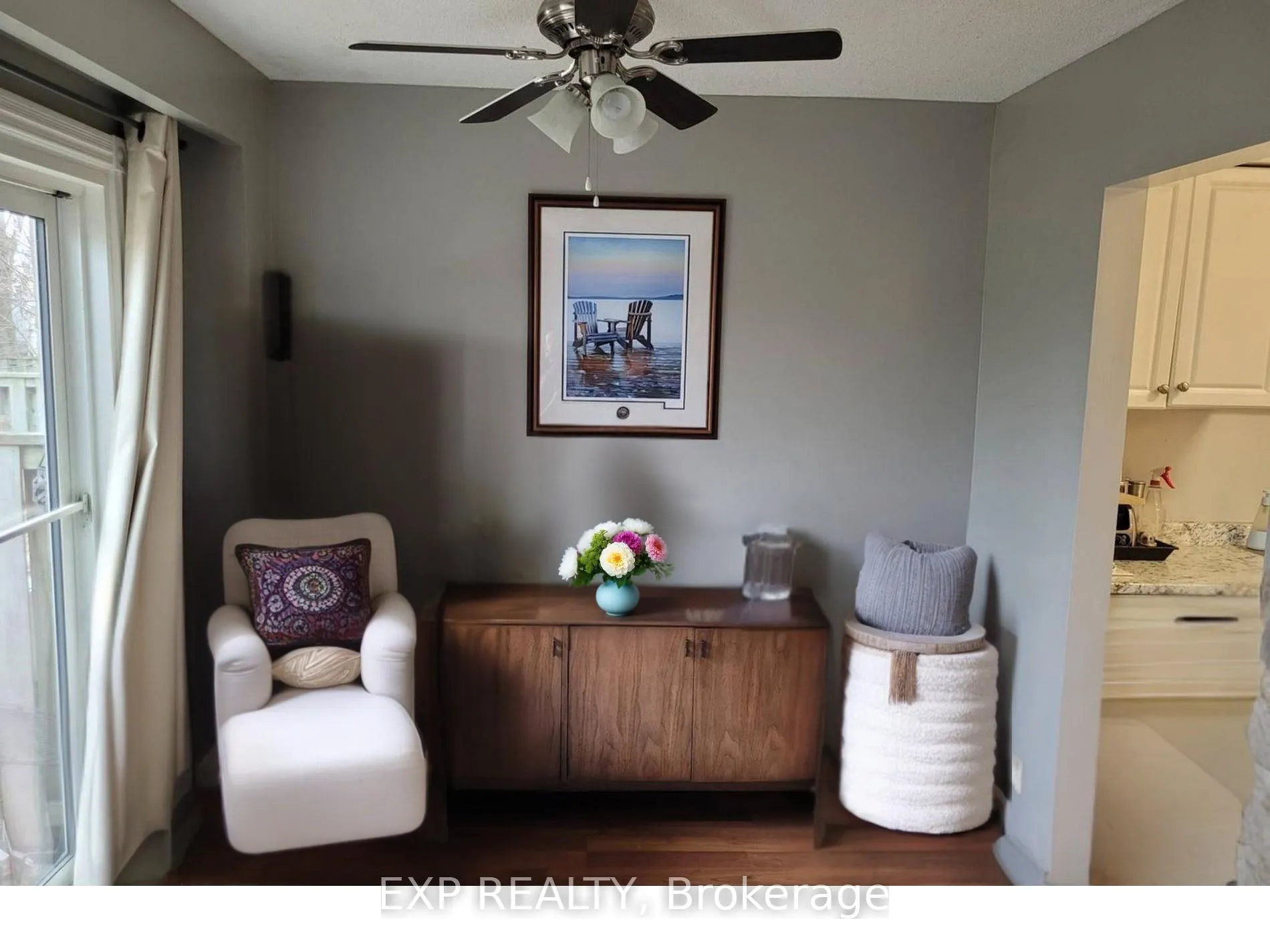 Photo 12 of Unit 9, 2 Bernick Drive, Barrie, Grove East — HOMEH