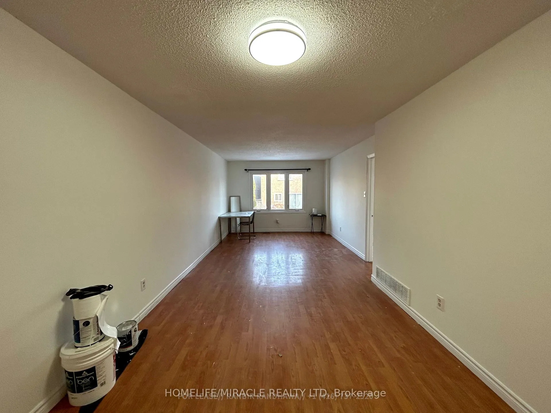 Photo 5 of 129 Irenemount Crescent, Markham, Middlefield — HOMEH