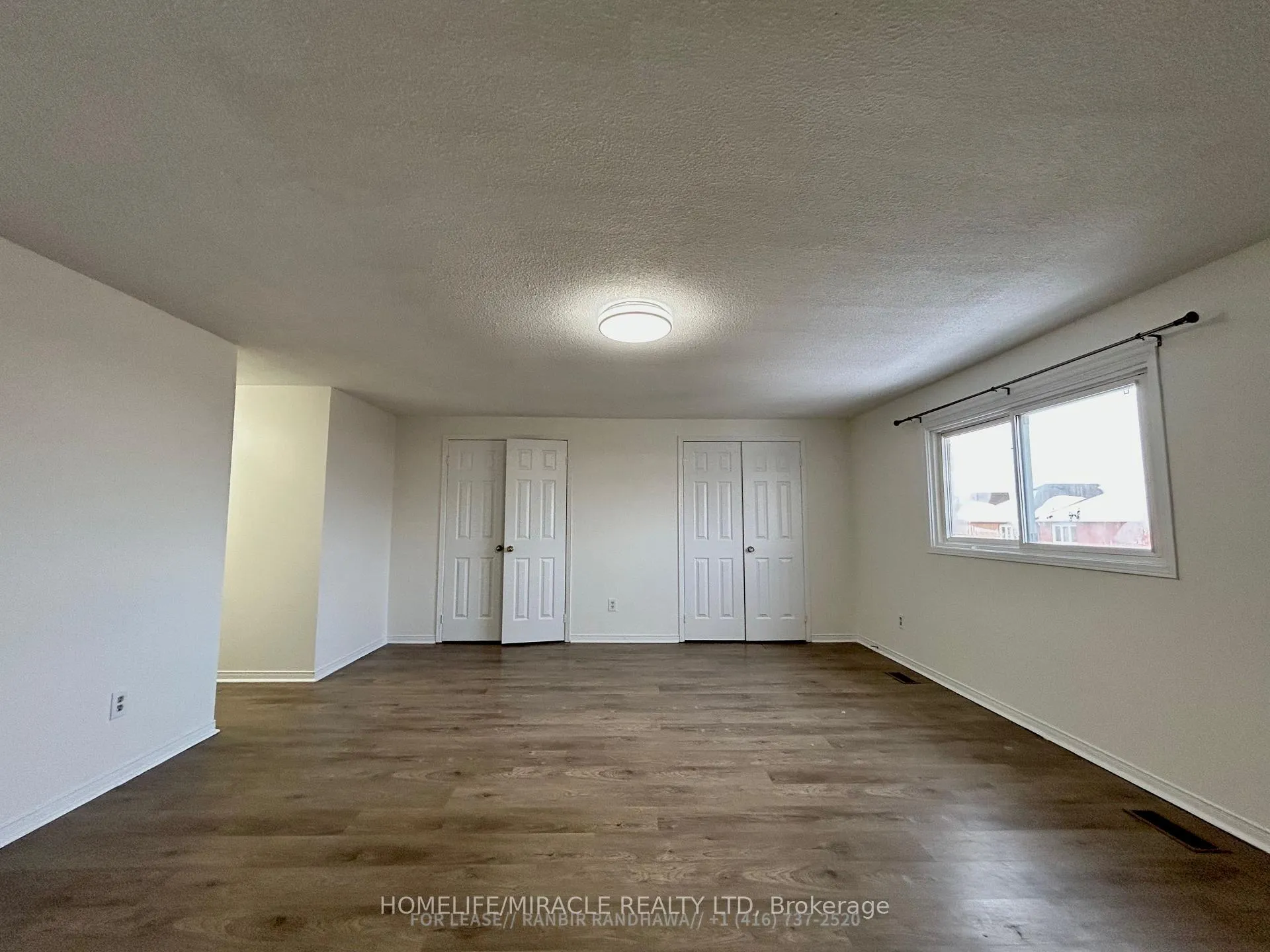 Photo 32 of 129 Irenemount Crescent, Markham, Middlefield — HOMEH
