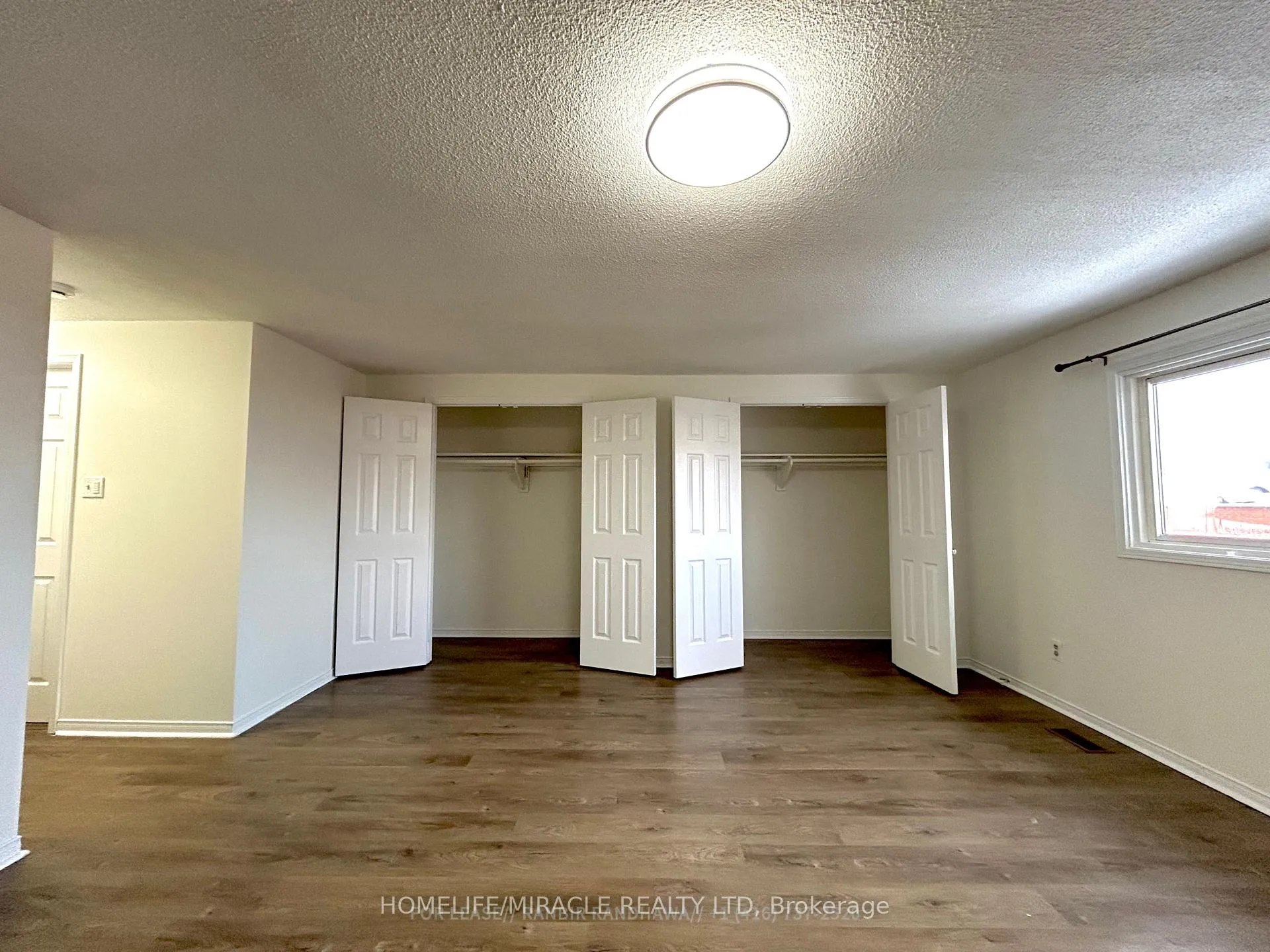 Photo 33 of 129 Irenemount Crescent, Markham, Middlefield — HOMEH