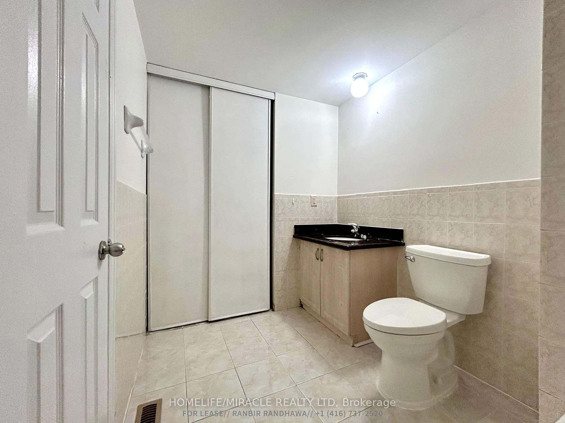 Photo 35 of 129 Irenemount Crescent, Markham, Middlefield — HOMEH