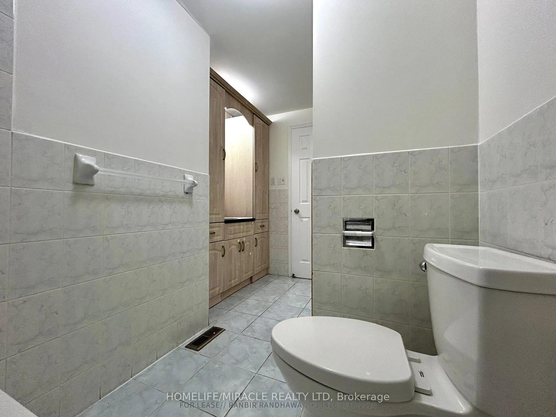 Photo 39 of 129 Irenemount Crescent, Markham, Middlefield — HOMEH