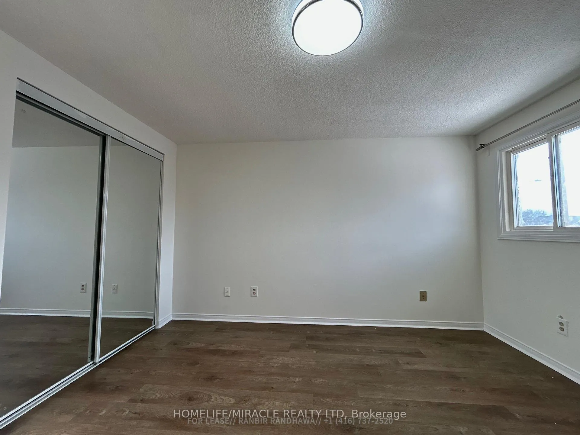 Photo 41 of 129 Irenemount Crescent, Markham, Middlefield — HOMEH
