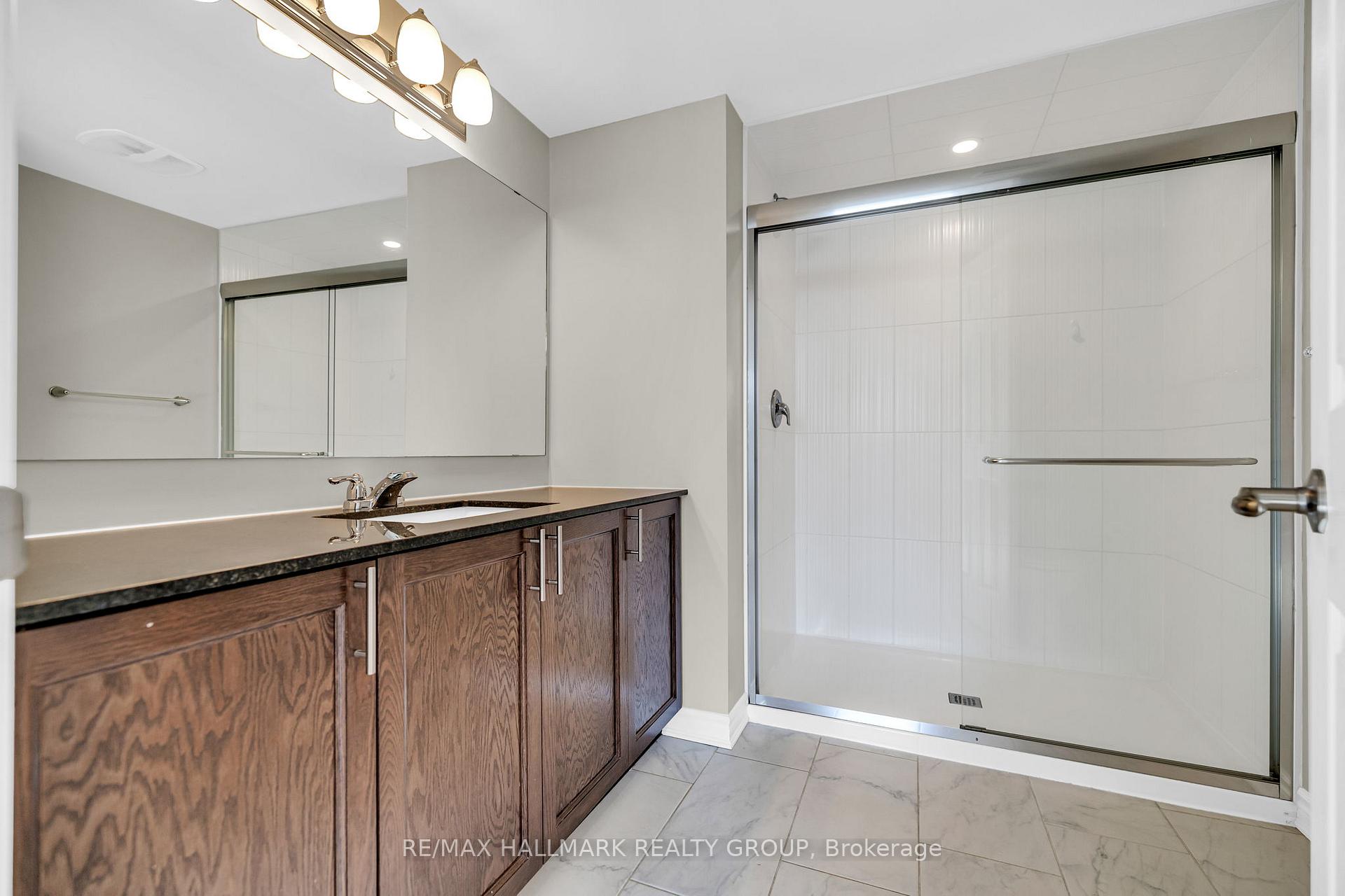 Photo 35 of 805 Mikinak Road, Ottawa, CFB Rockcliffe and Area — HOMEH