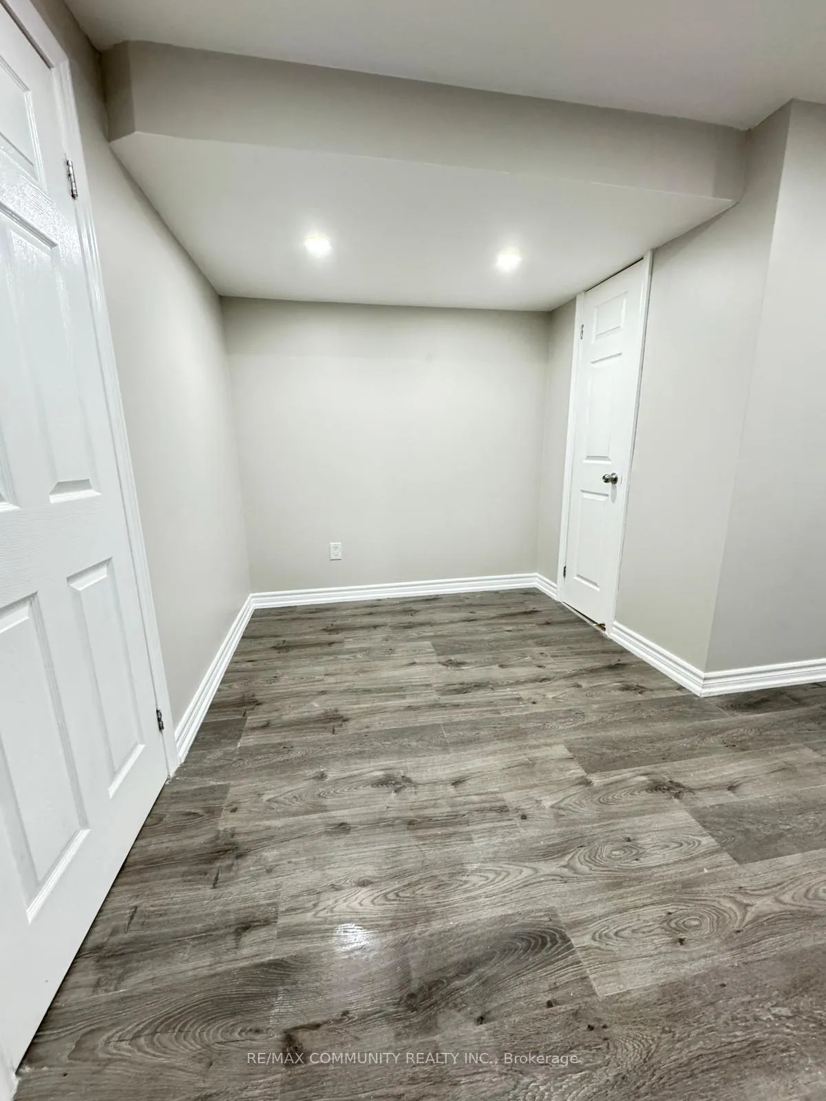 Photo 5 of Unit Main, 36 Foothill Street, Whitby, Pringle Creek — HOMEH