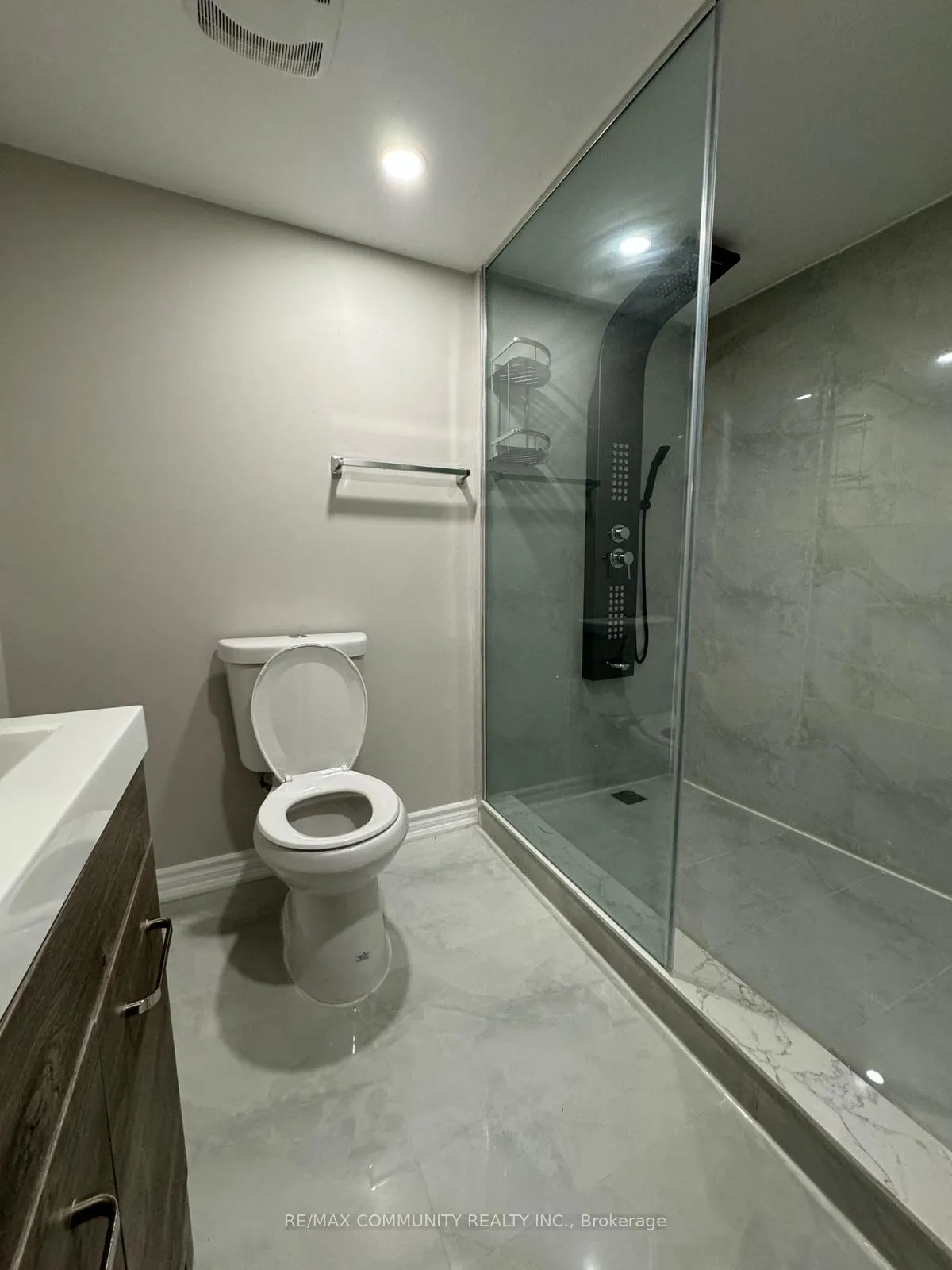 Photo 13 of Unit Main, 36 Foothill Street, Whitby, Pringle Creek — HOMEH