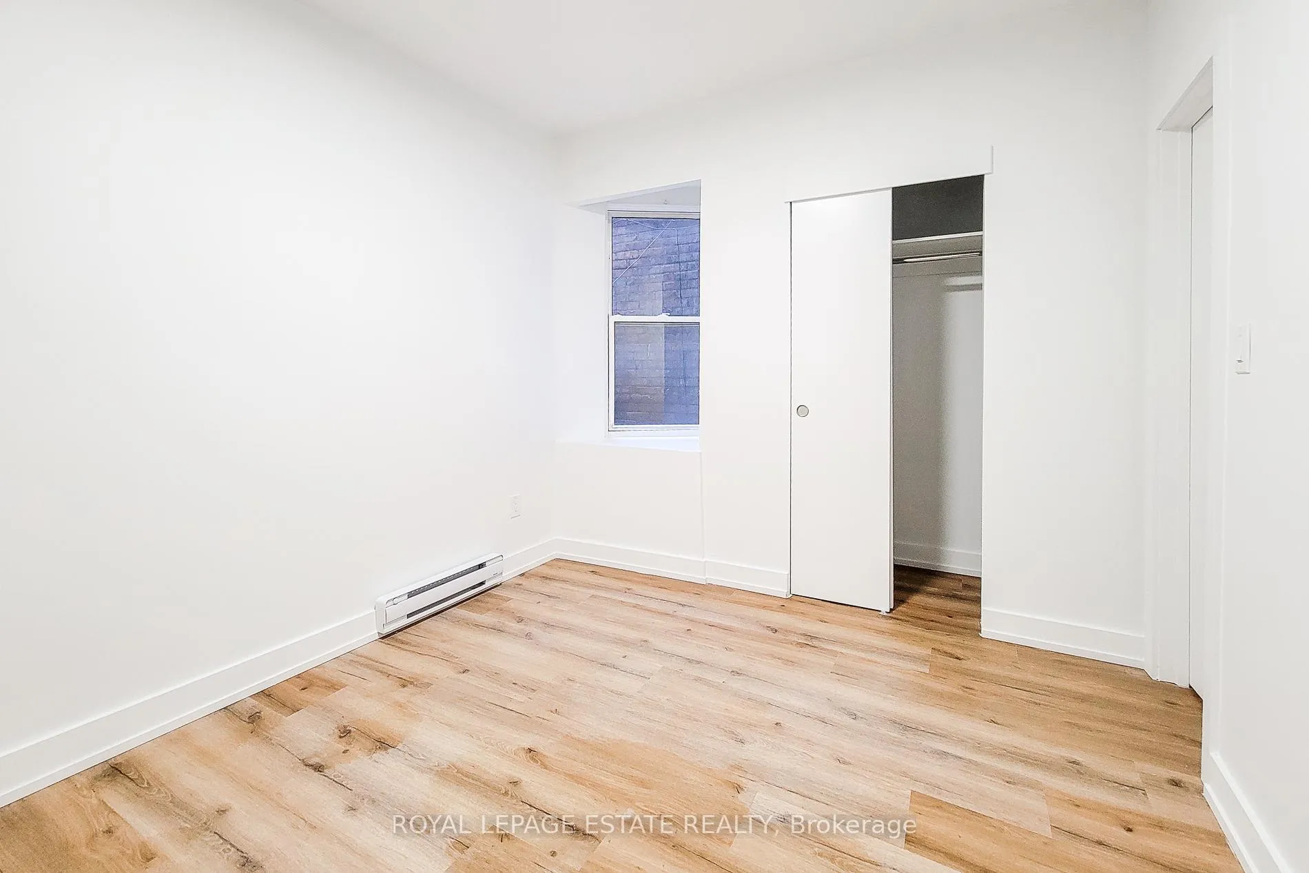 Photo 28 of Unit 1, 1052 Barton Street E, Hamilton, Crown Point — HOMEH